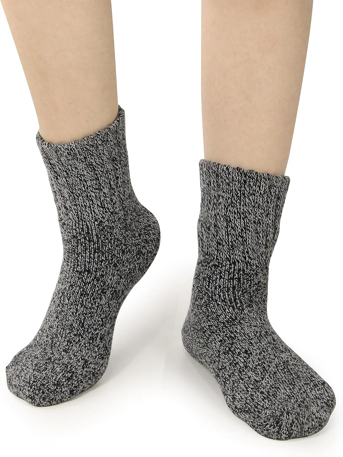 BenSorts Women's Winter Boots Socks Thick Warm Cozy Crew Socks Solid Color Gifts