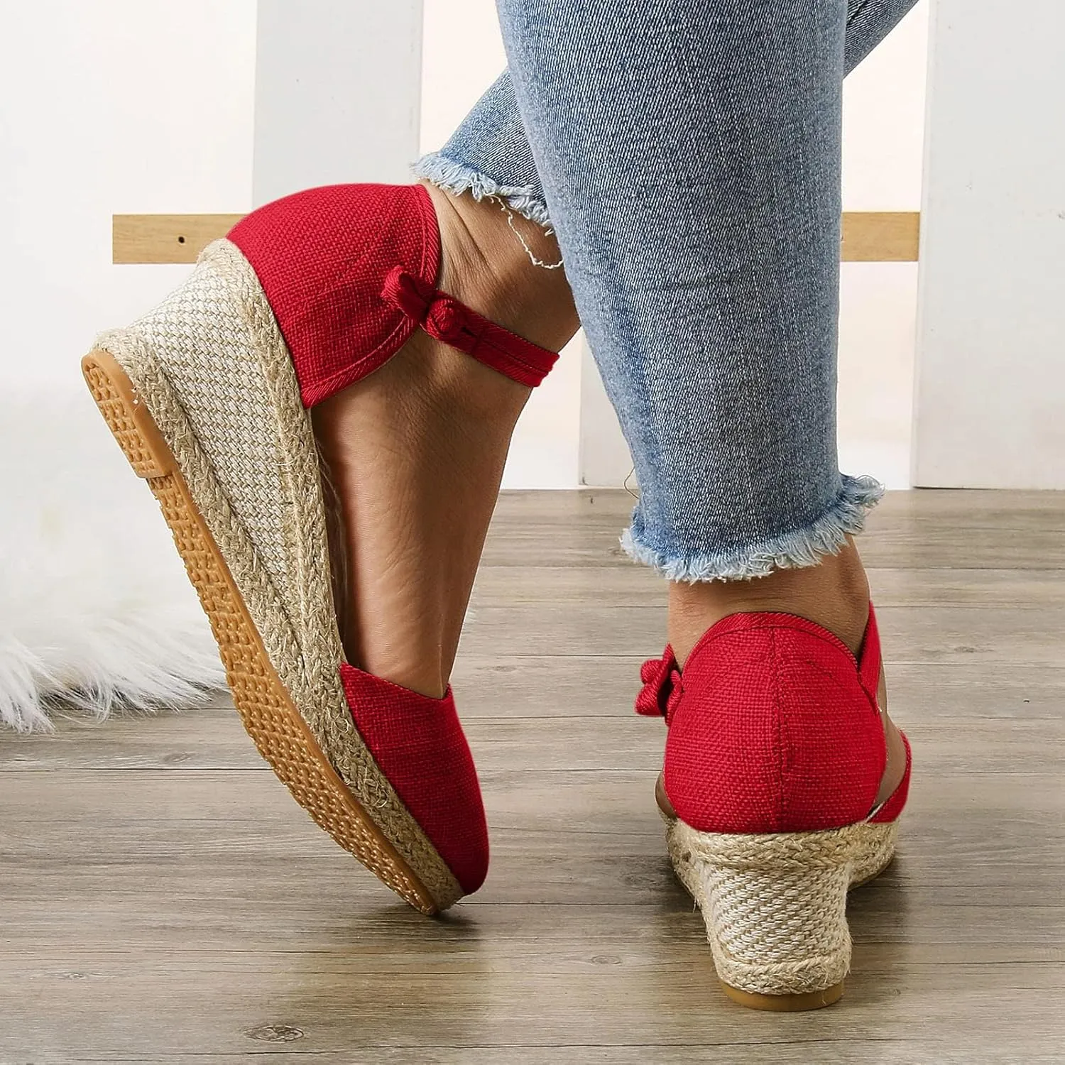 Closed Toe Summer Sandals Women Dressy,Summer Wedge Sandals for Women 2025,Womens Ankle Strap Closed Toe Espadrille Wedge Platform Casual Shoes,Comfortable Anti Slip Beach Casual Shoes