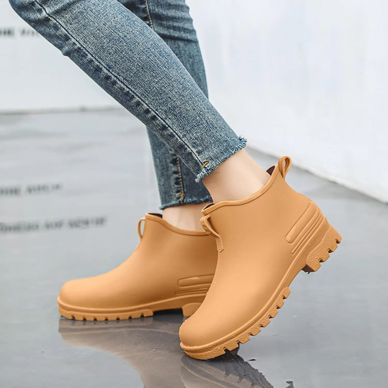 Couple Rain Shoes Outside Wear Versatile Water Shoes Thick Bottom Comfortable Non Slip Kitchen Rubber Shoes Men and Women Rain Boots for Women with Chickens