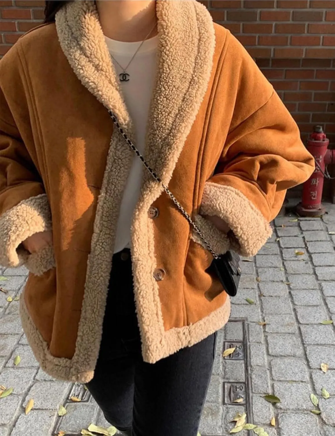 COZYPOIN Women's Suede Jacket Faux Shearing Jacket Thick Lined Parka Winter Coat Leather Jacket
