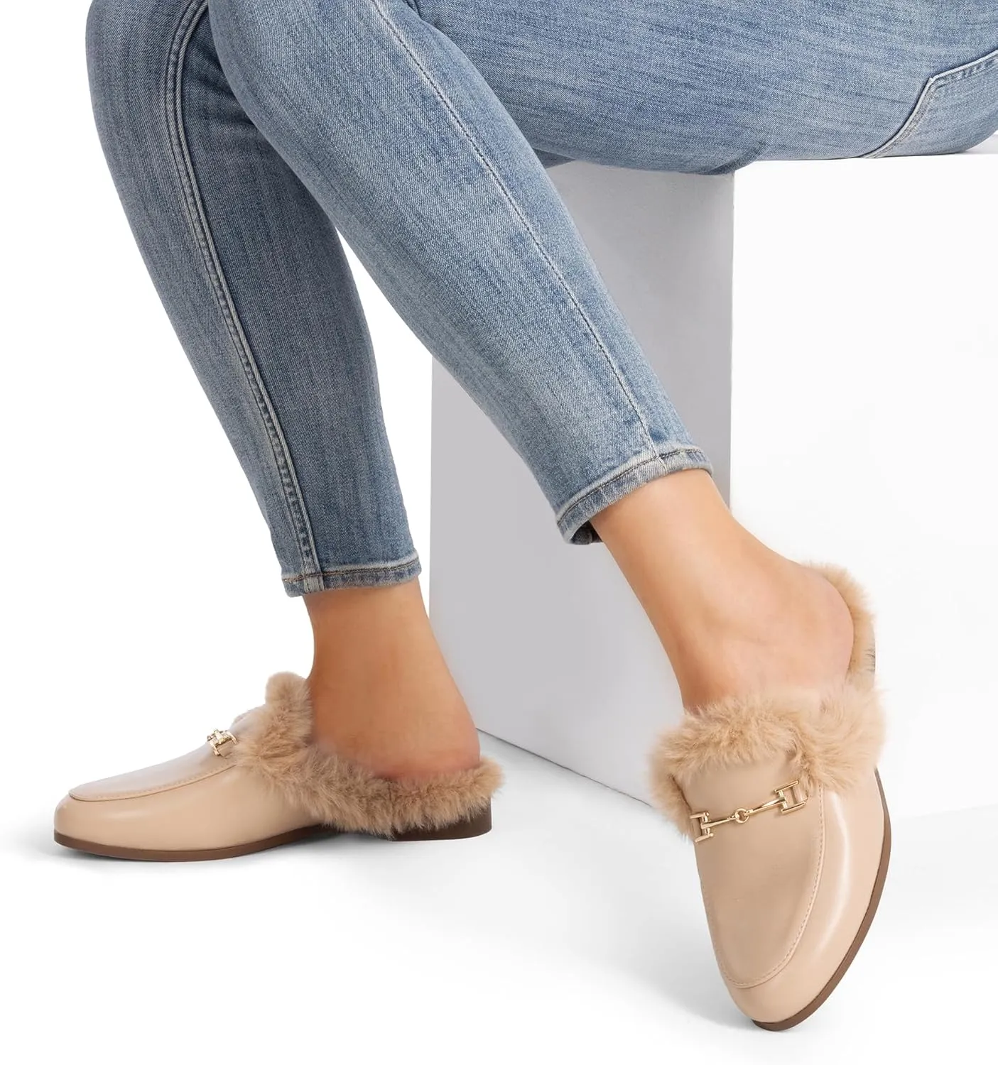 DREAM PAIRS Mules for Women Flats Comfortable Buckle Mules Slip on Slides Backless Loafers Shoes