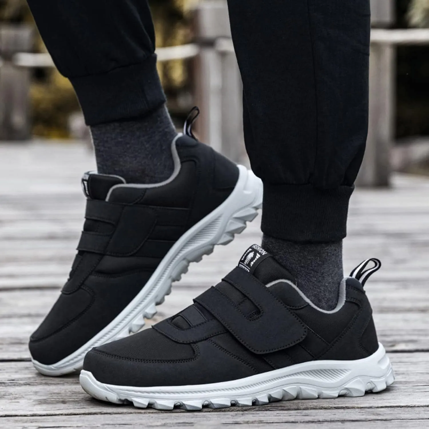 Fashion Couple Models Men's Middle and Elderly Light and Comfortable Non Slip Hook Loop Walking Sport Shoes Sneaker Men