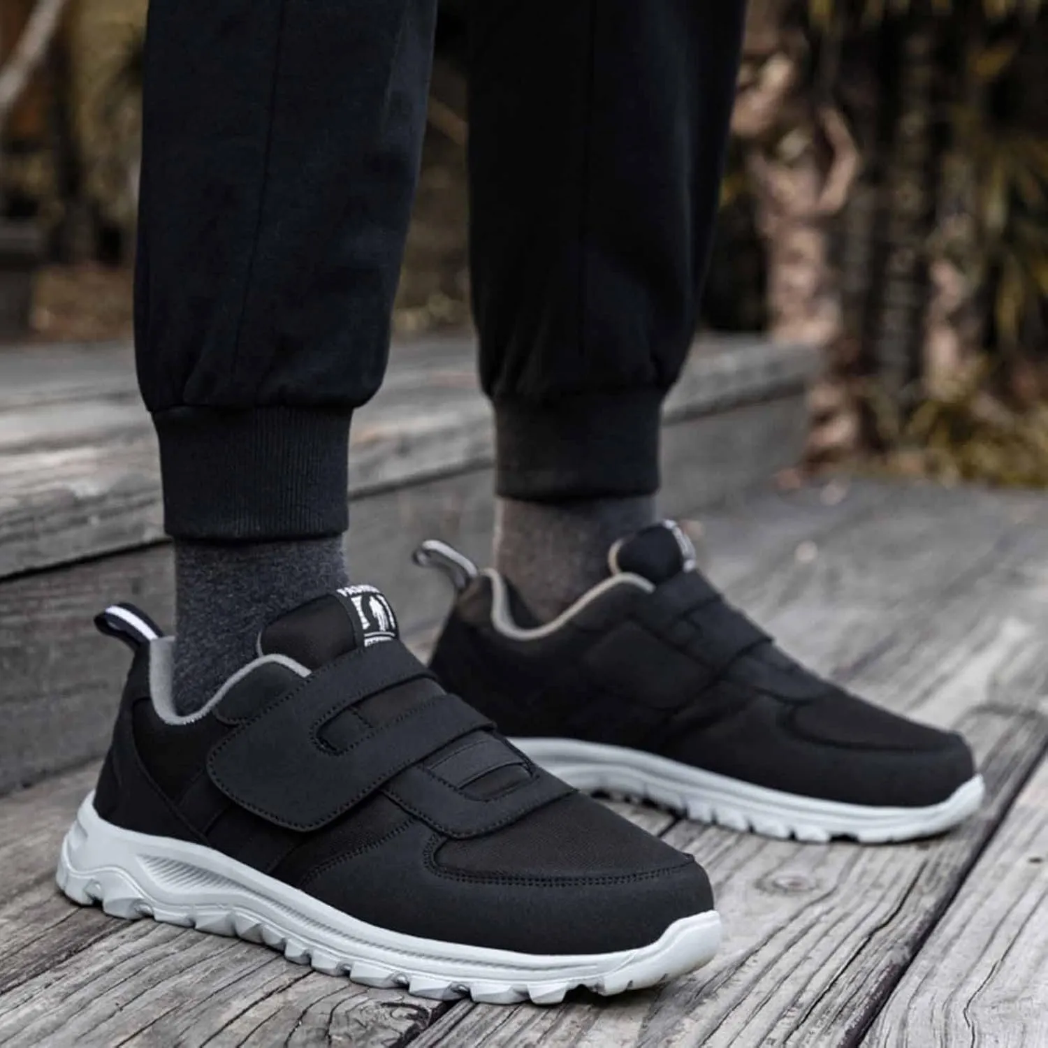 Fashion Couple Models Men's Middle and Elderly Light and Comfortable Non Slip Hook Loop Walking Sport Shoes Sneaker Men