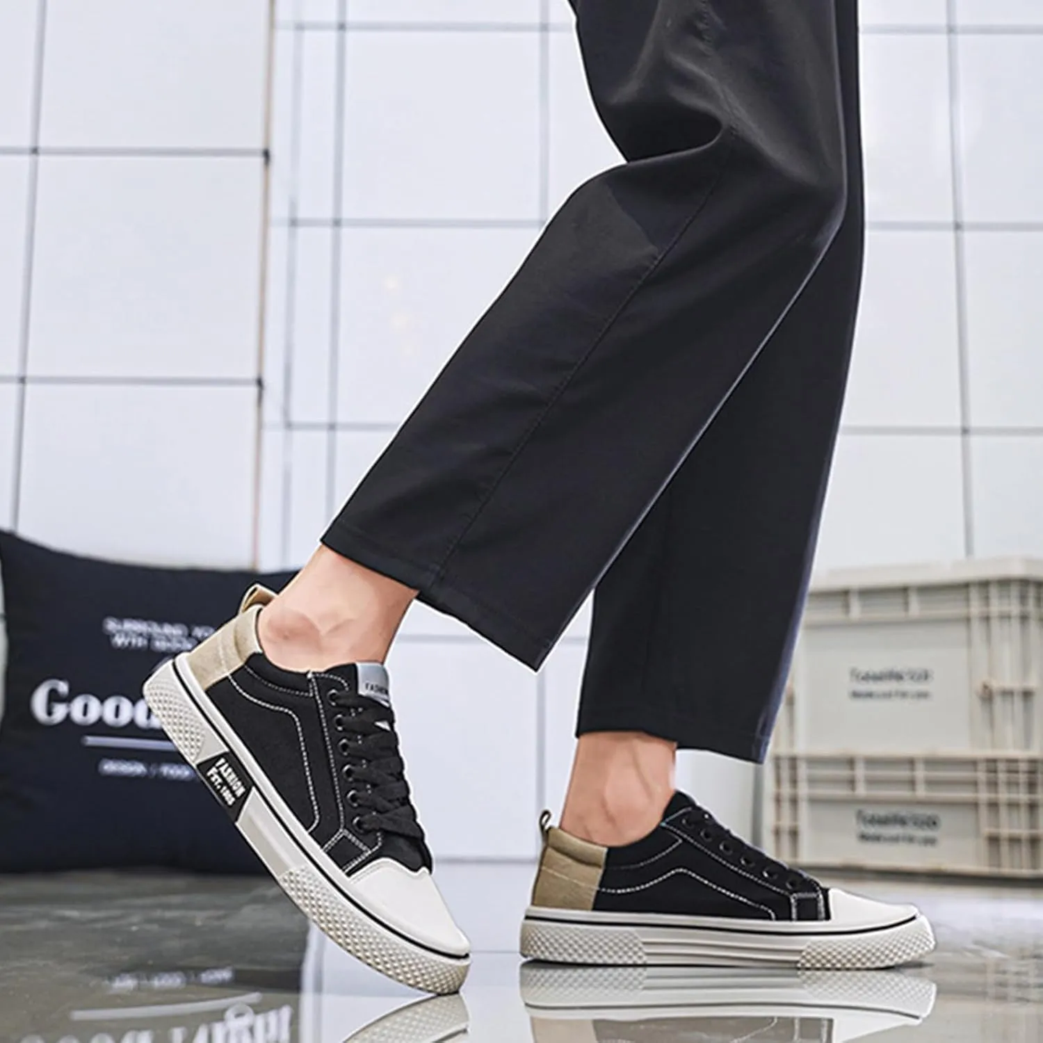 Fashion Men's Casual Canvas Sneakers - Classic Street Style Skateboarding Shoes, Low Top, Round Toe, Spring & Fall