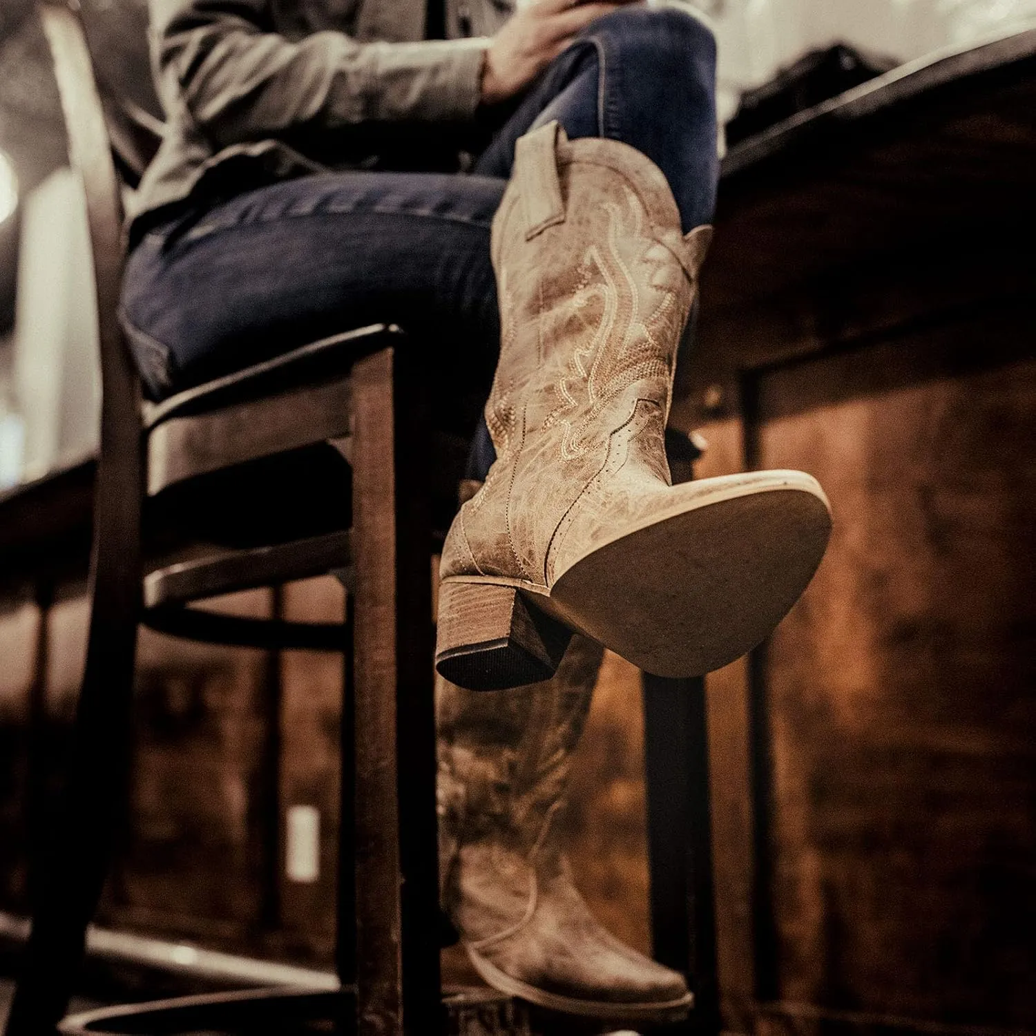 HISEA Rollda Cowboy Boots Women Western Boots Cowgirl Boots Ladies Pointy Toe Fashion Boots