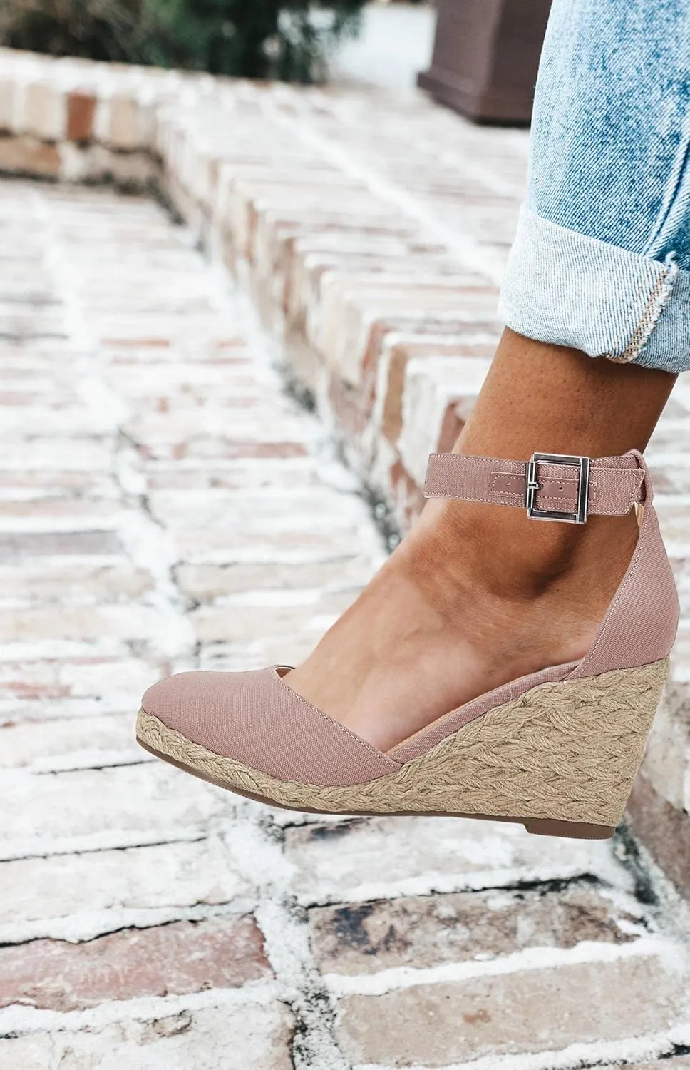 JeimPoey Womens Wedges Espadrilles Sandals Closed Toe Platform Ankle Strap Beach Sandals