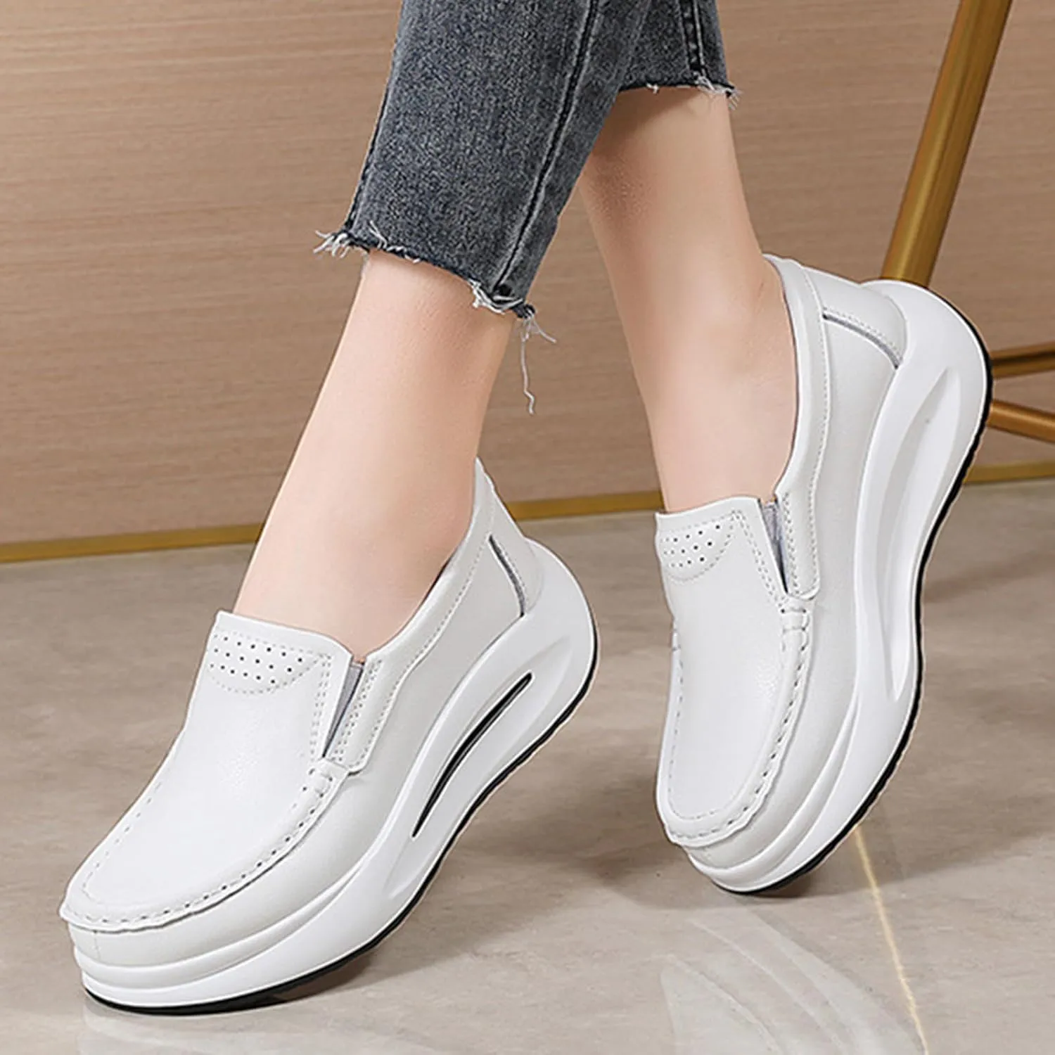 Keilinia Women's Lightweight Platform Leather Casual Shoes,Comfort Breathable Non-Slip Stretch Cushion Walking Fashion Sneakers