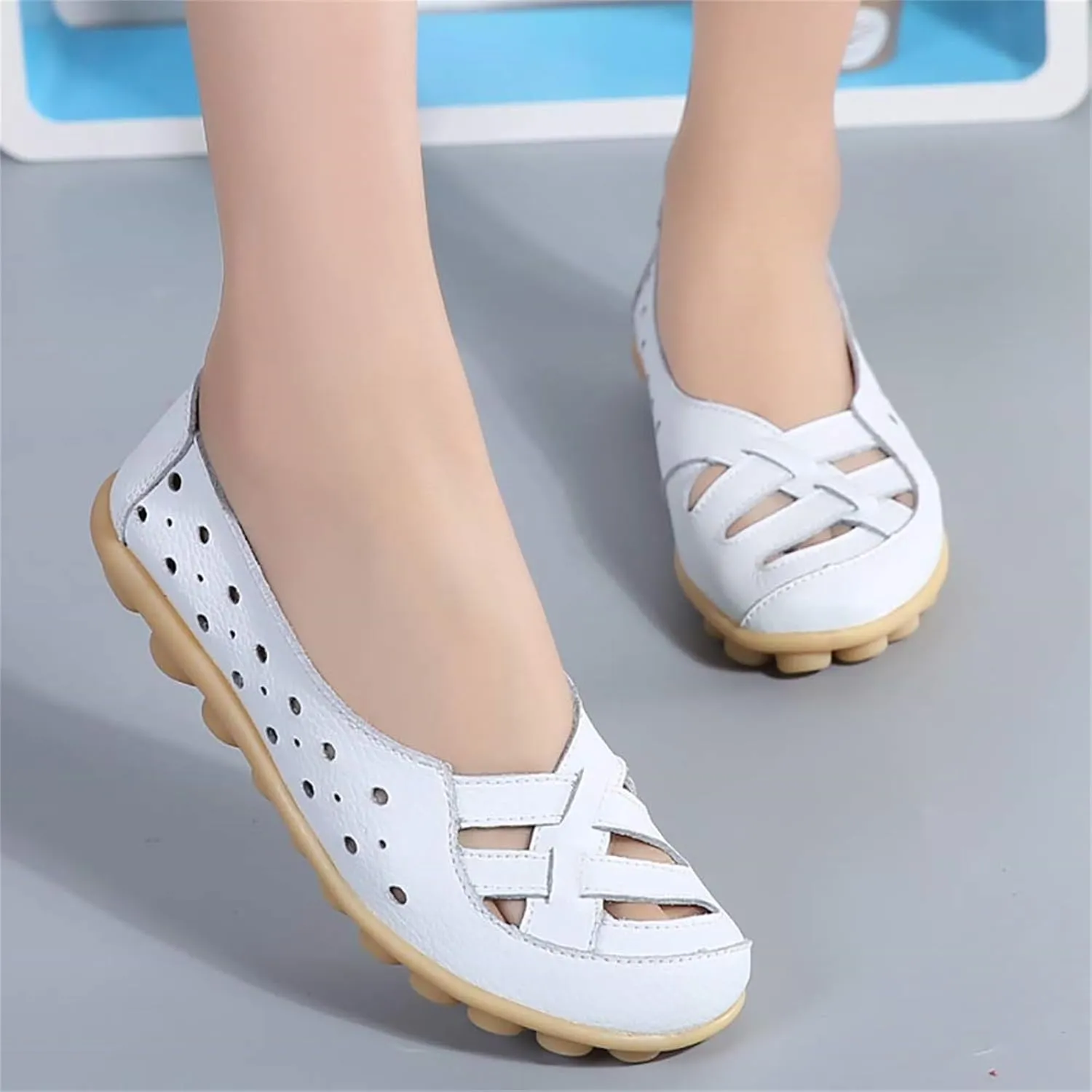 Loafer Casual Flats for Women Penny Comfort Slip On Shoes Wide Width Walking Orthopedic Loafers Comfortable Moccasins Breathable Lightweight Round Toe Nurse Loafer Driving Walking Flat Work Shoes