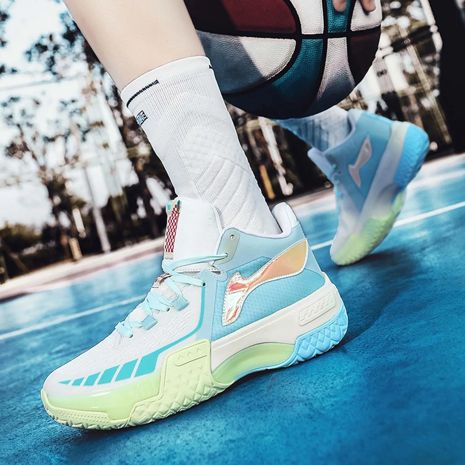 Men's Fluorescent Basketball Shoes Teenage Arch Support Fashion Sneakers Women's Anti-Slip Lightweight Sports High Top Basketball Running Fitness Tennis Athletic Shoes