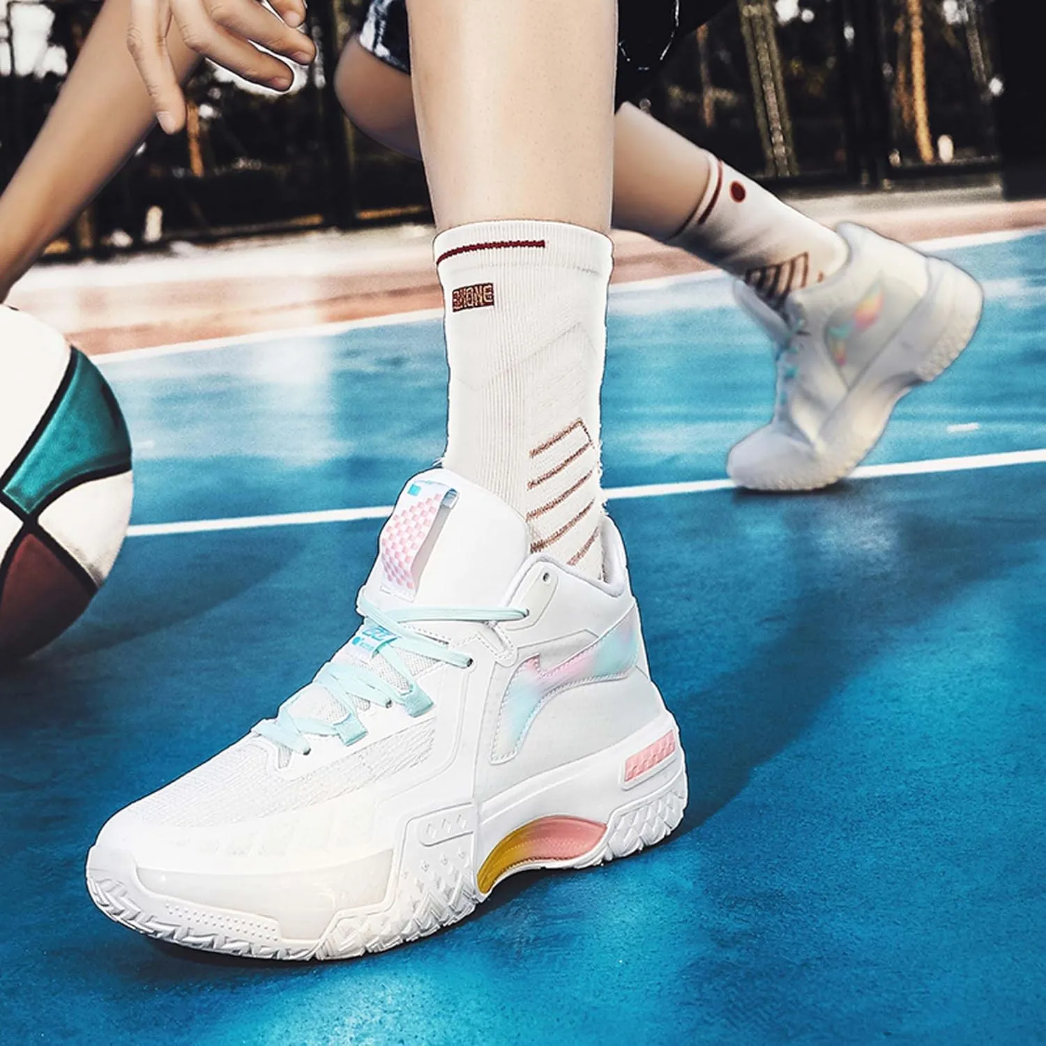 Men's Fluorescent Basketball Shoes Teenage Arch Support Fashion Sneakers Women's Anti-Slip Lightweight Sports High Top Basketball Running Fitness Tennis Athletic Shoes