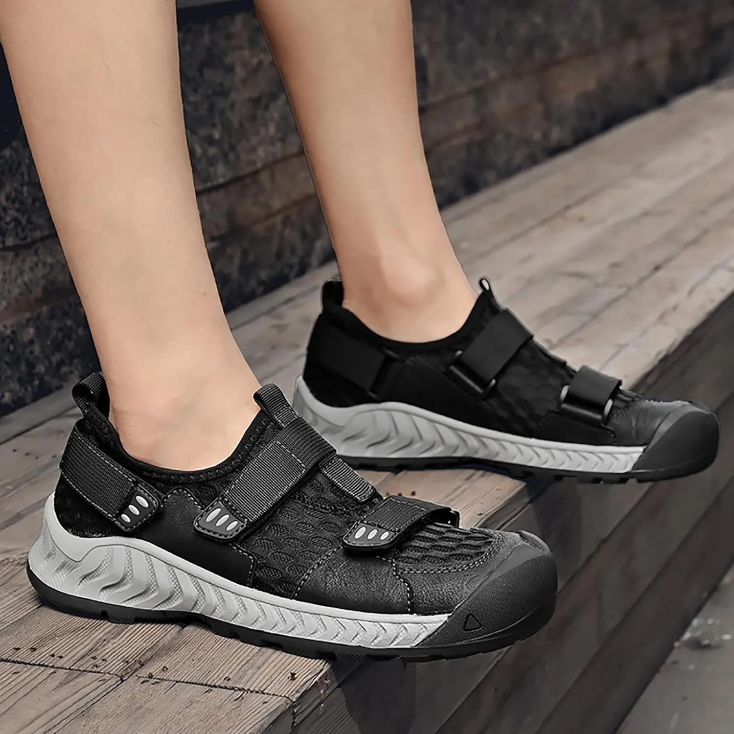Men's Hook&Loop Breathable Splicing Mesh Sport Sandals,Summer Comfy Leather Slip-On Non-Slip Sports Beach Hiking Fisherman Sandals Casual Walking Sneakers