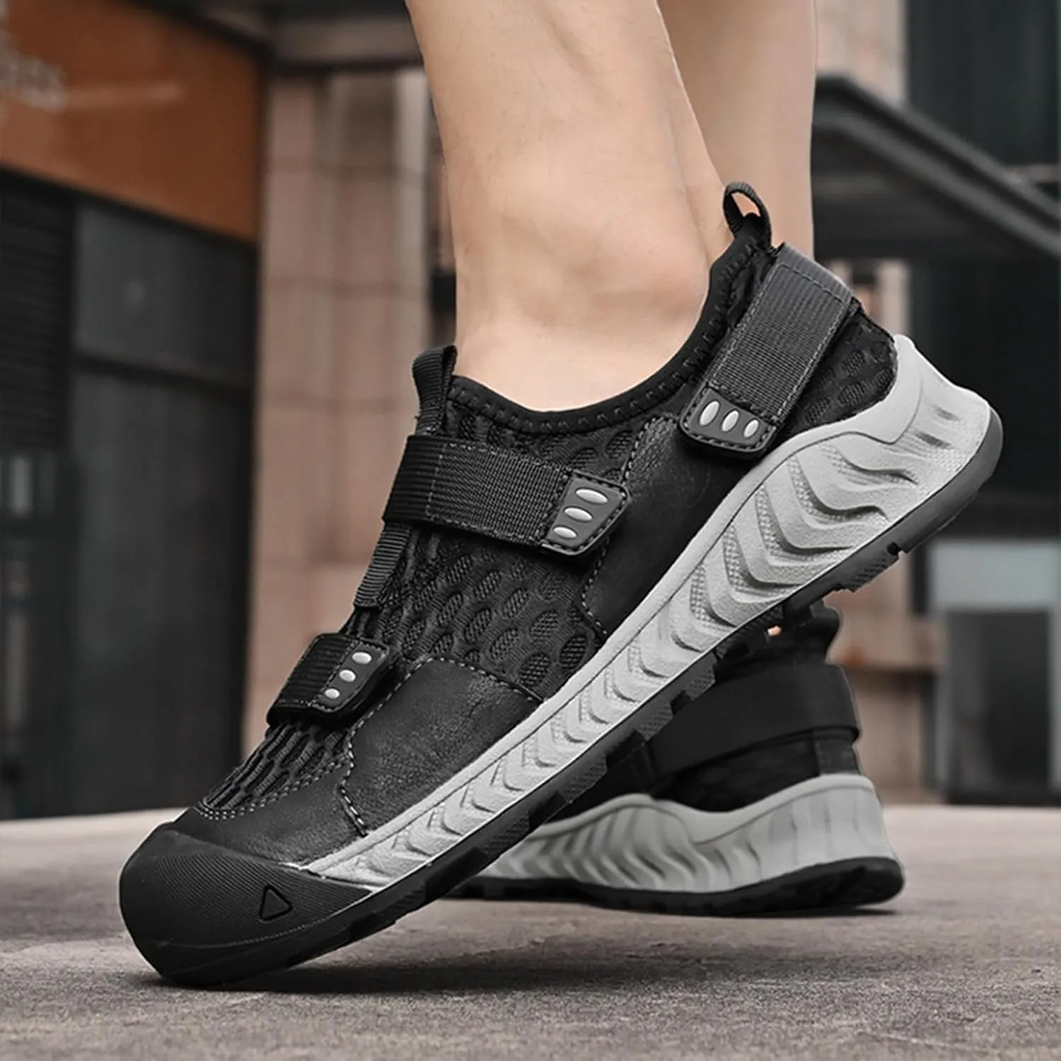 Men's Hook&Loop Breathable Splicing Mesh Sport Sandals,Summer Comfy Leather Slip-On Non-Slip Sports Beach Hiking Fisherman Sandals Casual Walking Sneakers