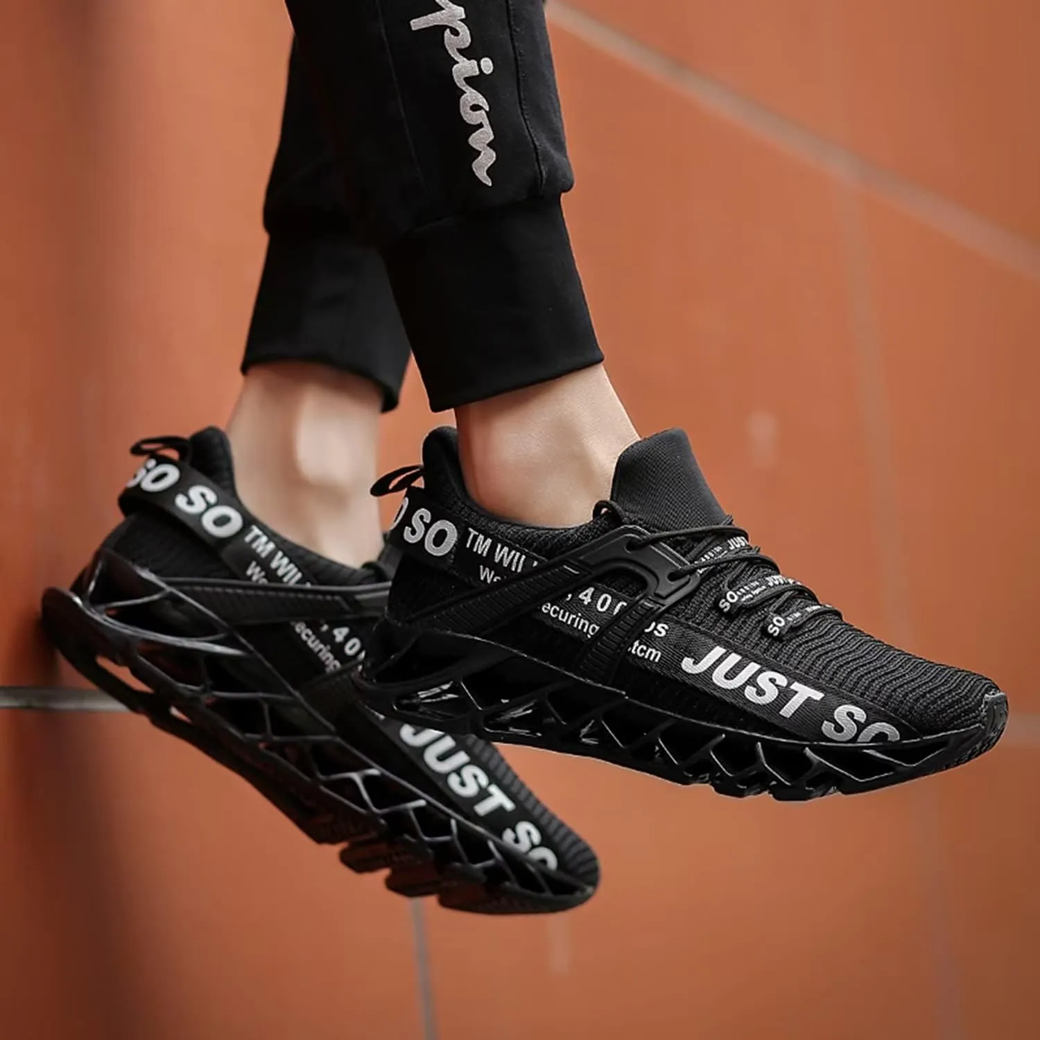 Mens Running Shoes Walking Non Slip Blade Type Sneakers
