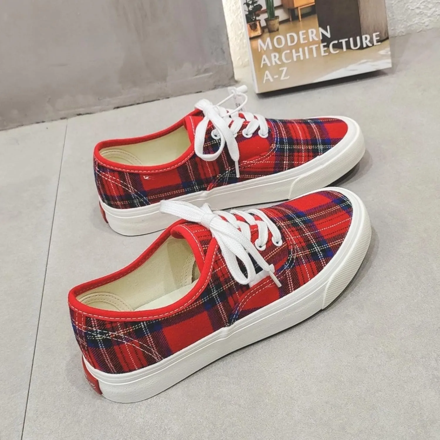 Plaid Canvas Skate Shoes for Women Casual Low Top Spring Style Sneakers
