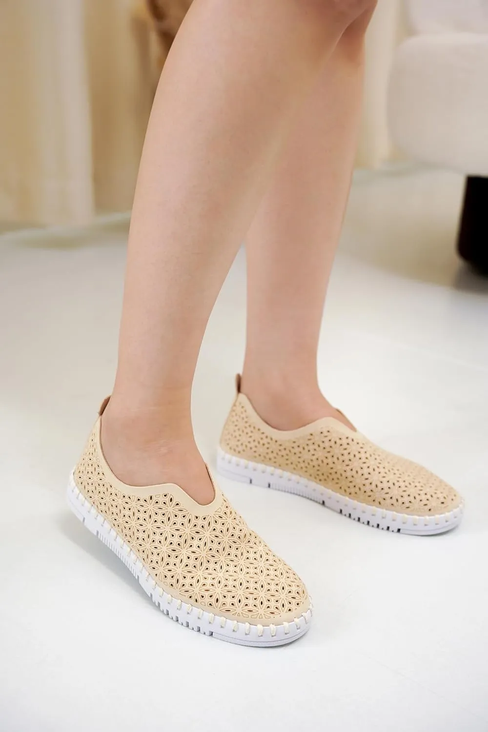 Project Cloud Womens Shoes - Lightweight Summer Loafers for Women with Memory Foam Insole - Breathable Womens Loafers - Perfect Spring Shoes for Women 2025 (Rose)