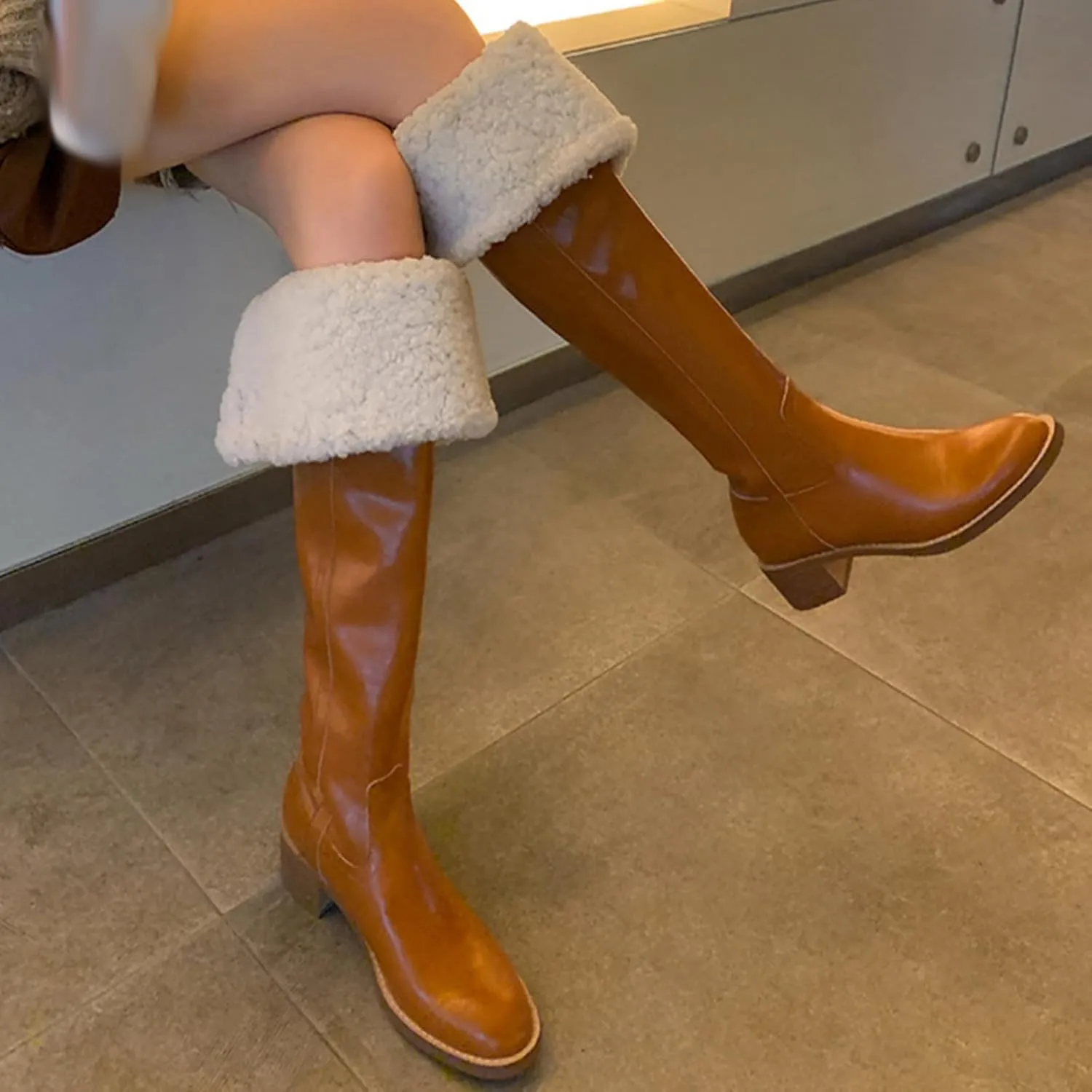 Raw Edge Low Heel Snow Boots, Round Toe Thick Bottom Zipper Knee Boots Short Plush Lined Warm Straight Boots Turn-Up Two-Way Wear Practical High Boots