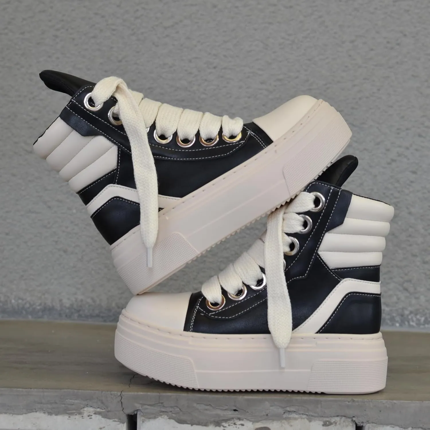 Retro Fashionable High-top Women Sneakers Shoes Thick Sole with Zipper Soft Leather Vintage Outdoor Sneakers