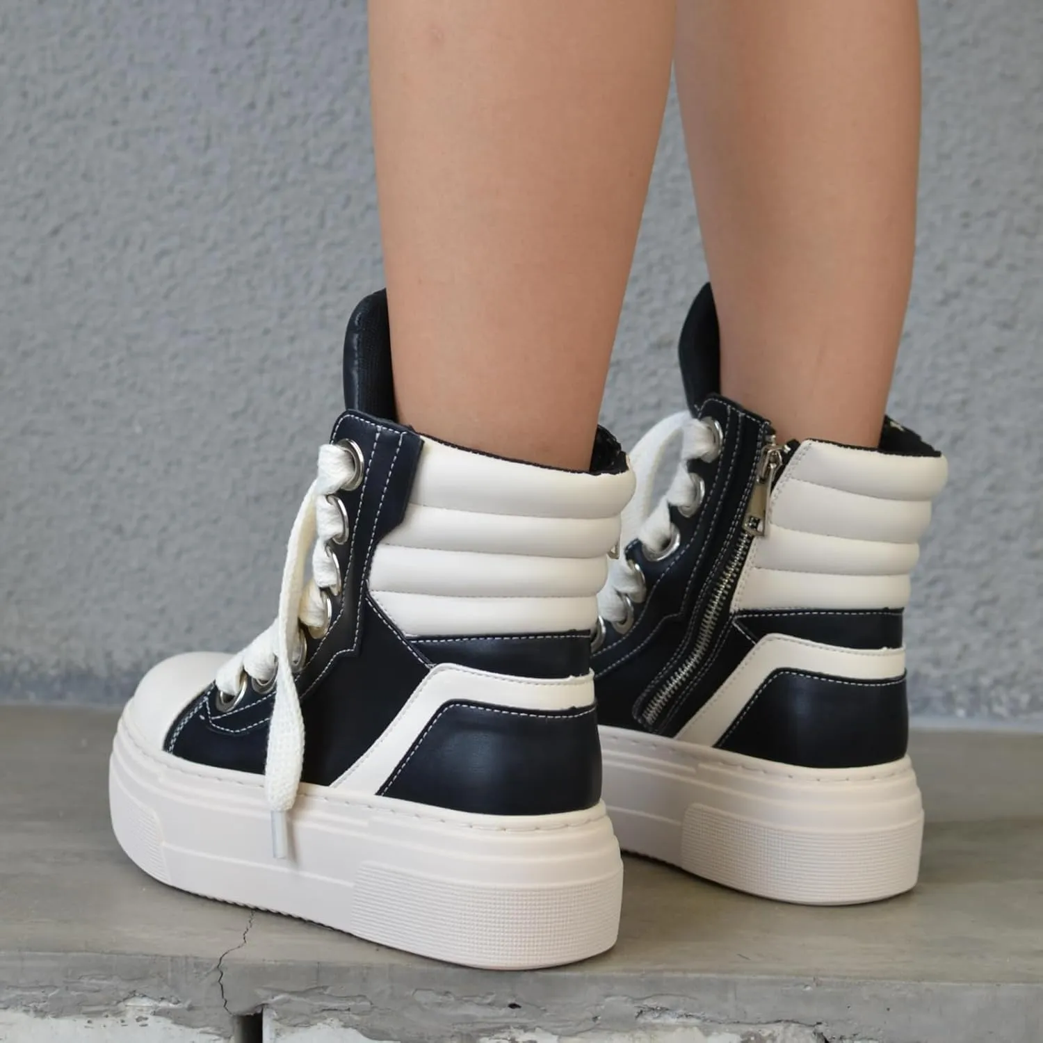 Retro Fashionable High-top Women Sneakers Shoes Thick Sole with Zipper Soft Leather Vintage Outdoor Sneakers