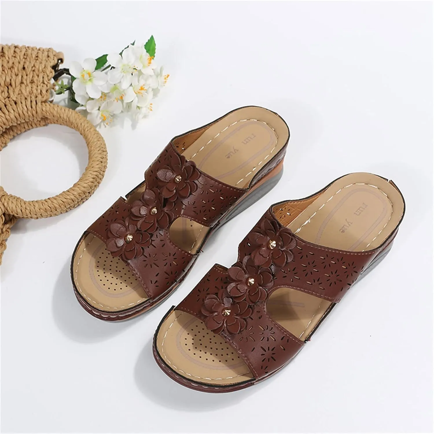SBGMoSJ Diabetic Shoes for Women Most Comfortable Walking Sandals Men's Brown Dressy Sandals Women Best Flip Flops for Walking All Day Women Orthopedic Walking Shoes Slip On Tie Up Sandals