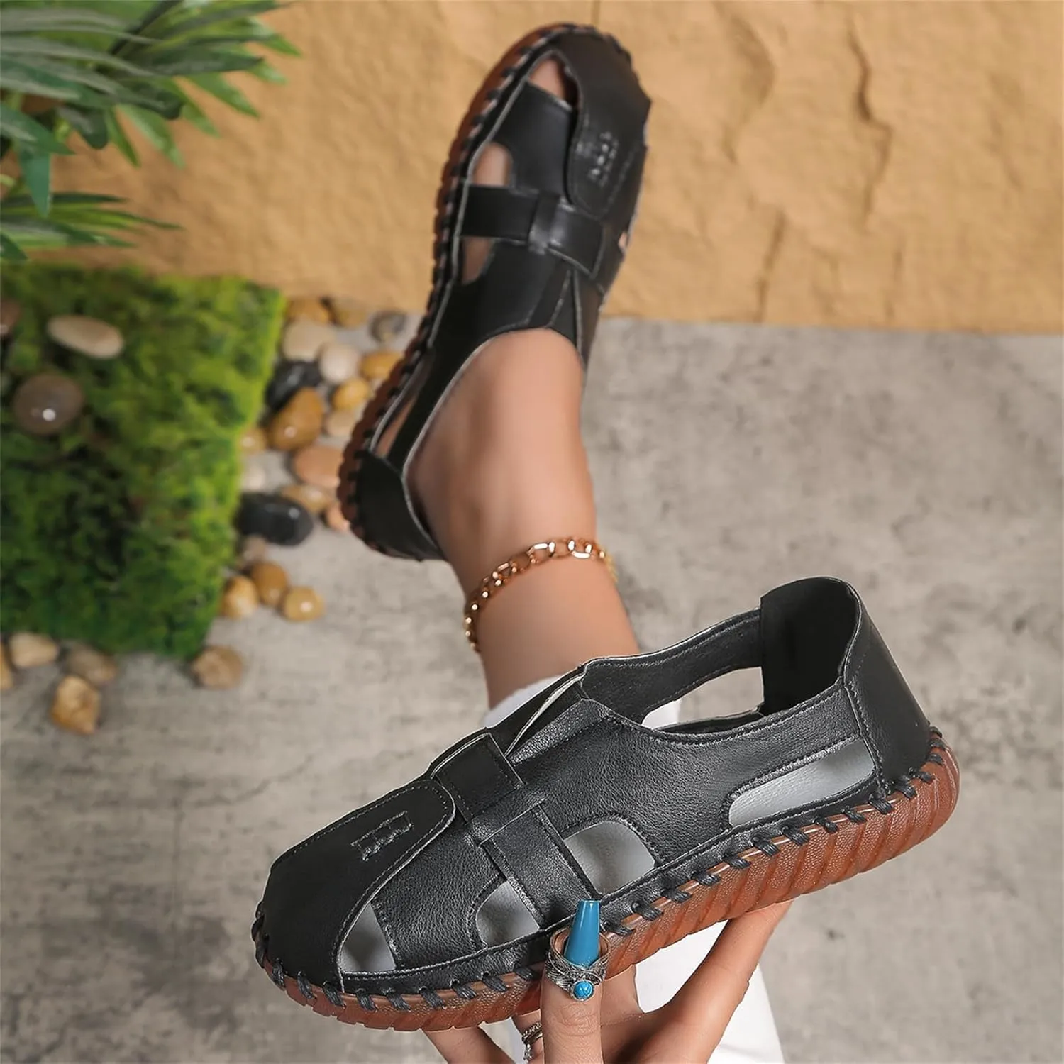 Soft Comfortable Sandals for Women Summer Casual Closed Toe Hollow Out Slip On Loafers Flat Fisherman Sandal Comfy Cute Shoes Breathable Walking Orthopedic Beach Cowhide Comfort Driving