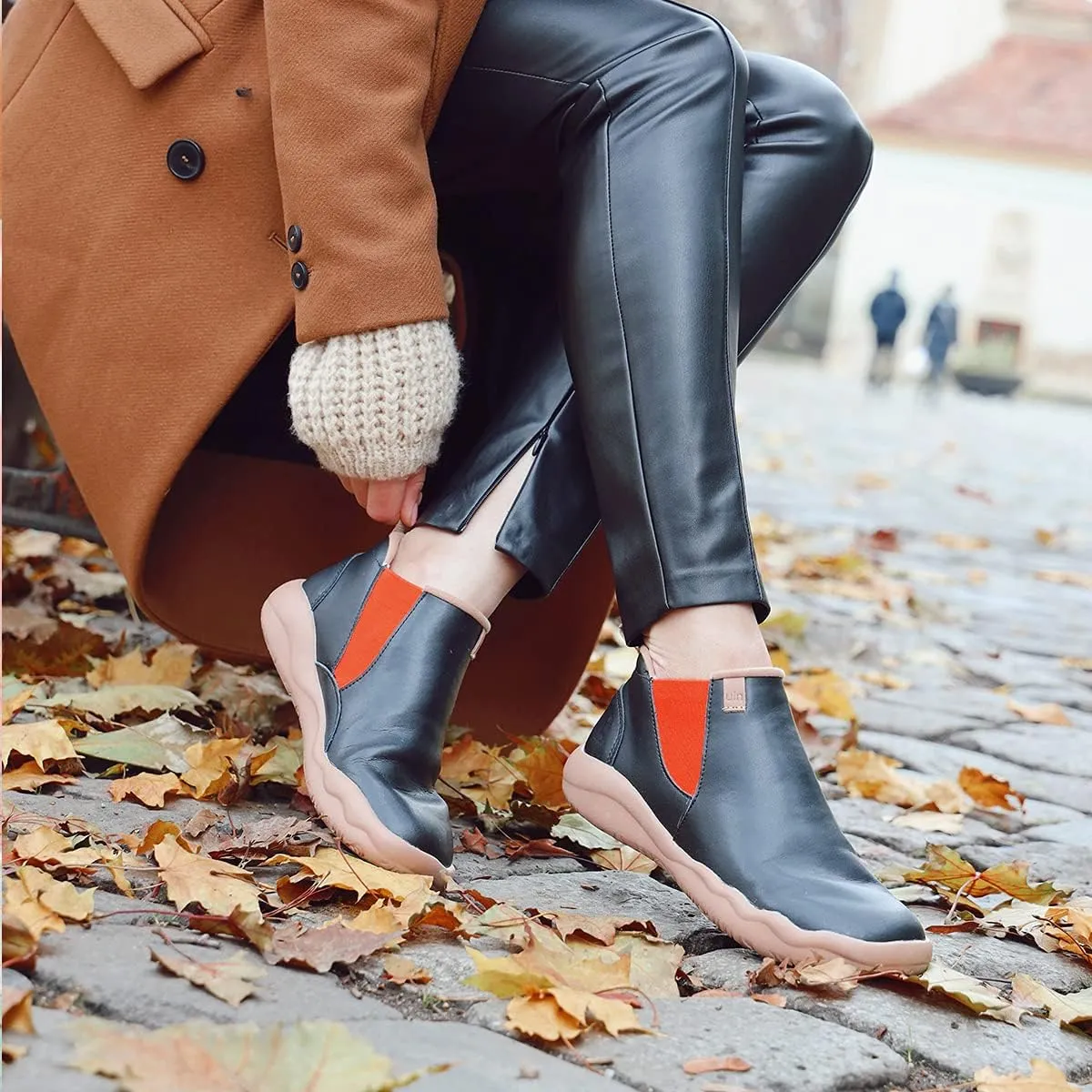 UIN Women's High Top Ankle Fashion Boots Casual Comfort Walking Shoes