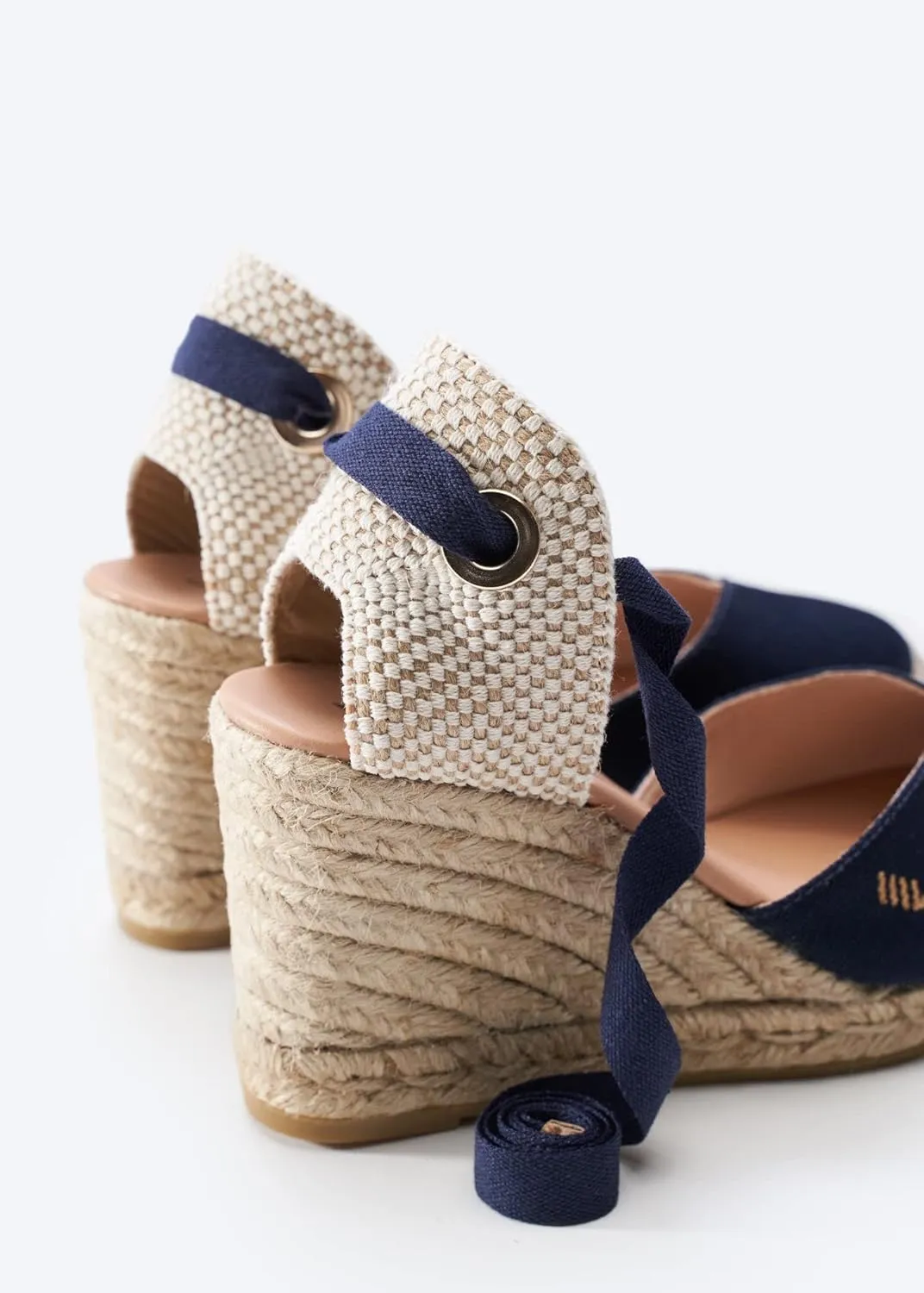 Viscata Culip Canvas Womens Laceup Wedge Espadrilles 3 ½ ” Natural Jute Heel. Closed Toe Wedges for Women Made of 100% Organic Canvas and with a Stunning V-Cut Toe. Inner Leather, Comfort Shoes