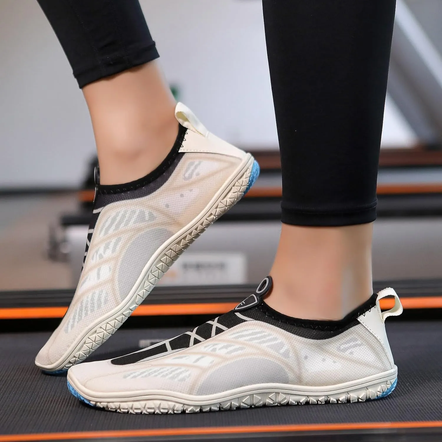 Water Shoes Men Women Adult Hike Barefoot Water Shoes Breathable Quick-Dry,Aqua Socks for Swim Beach Pool Wading Yoga Couple Indoor Fitness Shoe with Comfy Thick Sole