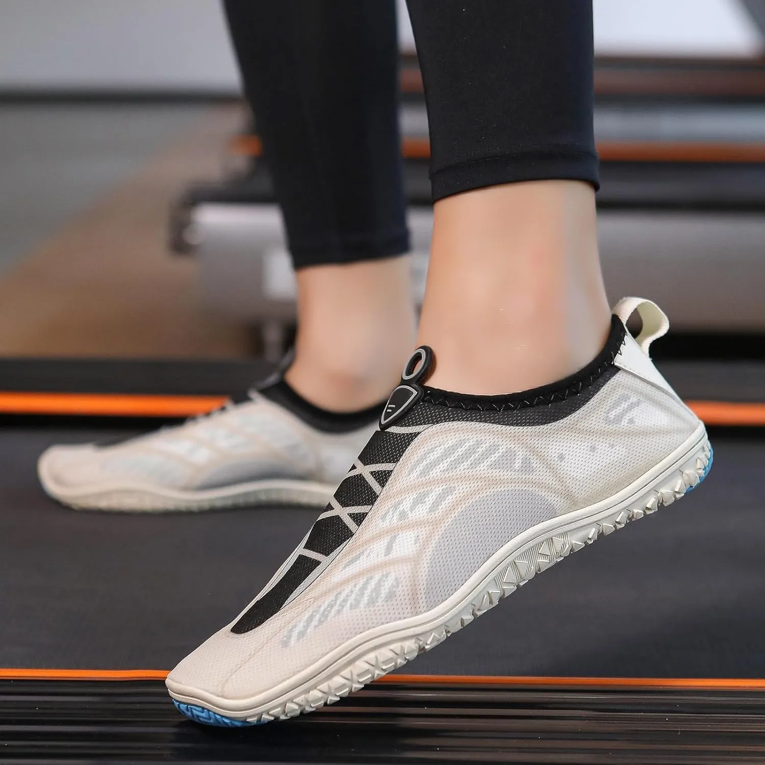 Water Shoes Men Women Adult Hike Barefoot Water Shoes Breathable Quick-Dry,Aqua Socks for Swim Beach Pool Wading Yoga Couple Indoor Fitness Shoe with Comfy Thick Sole