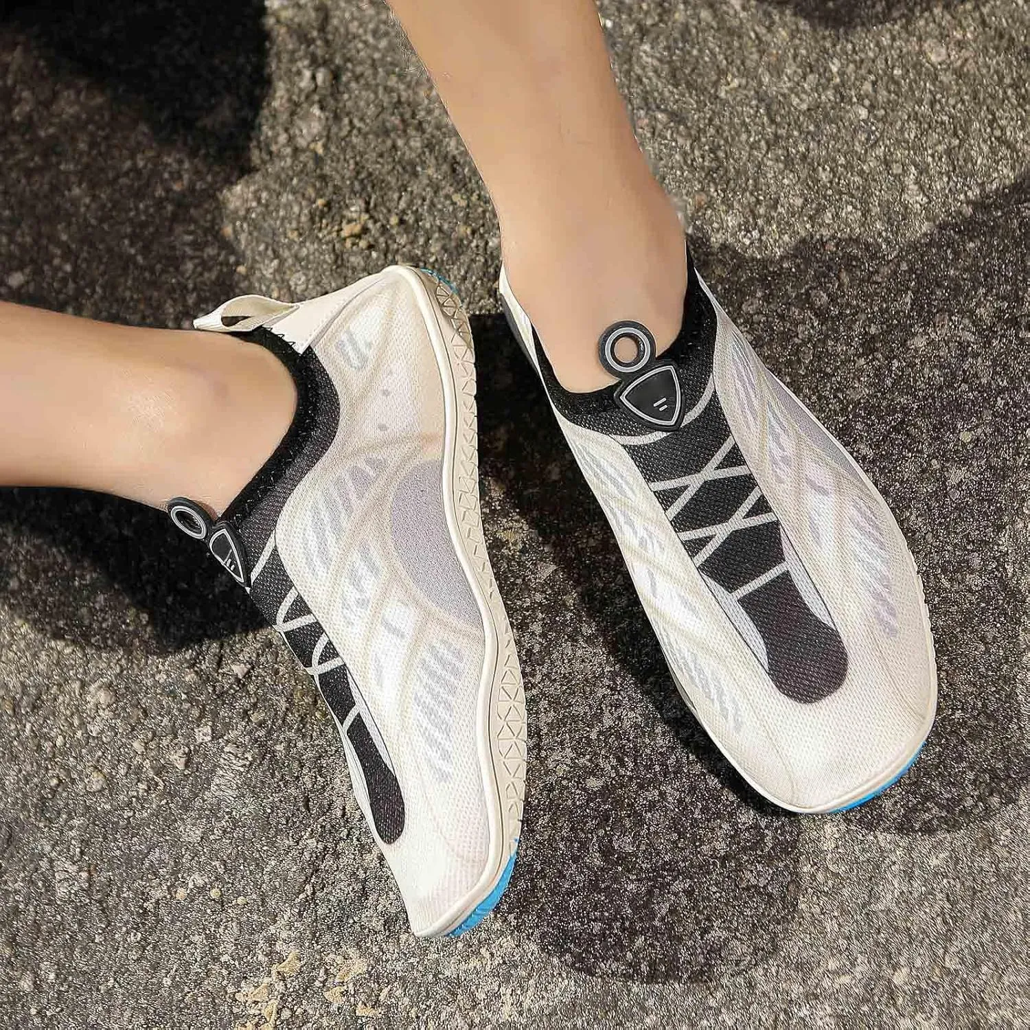 Water Shoes Men Women Adult Hike Barefoot Water Shoes Breathable Quick-Dry,Aqua Socks for Swim Beach Pool Wading Yoga Couple Indoor Fitness Shoe with Comfy Thick Sole