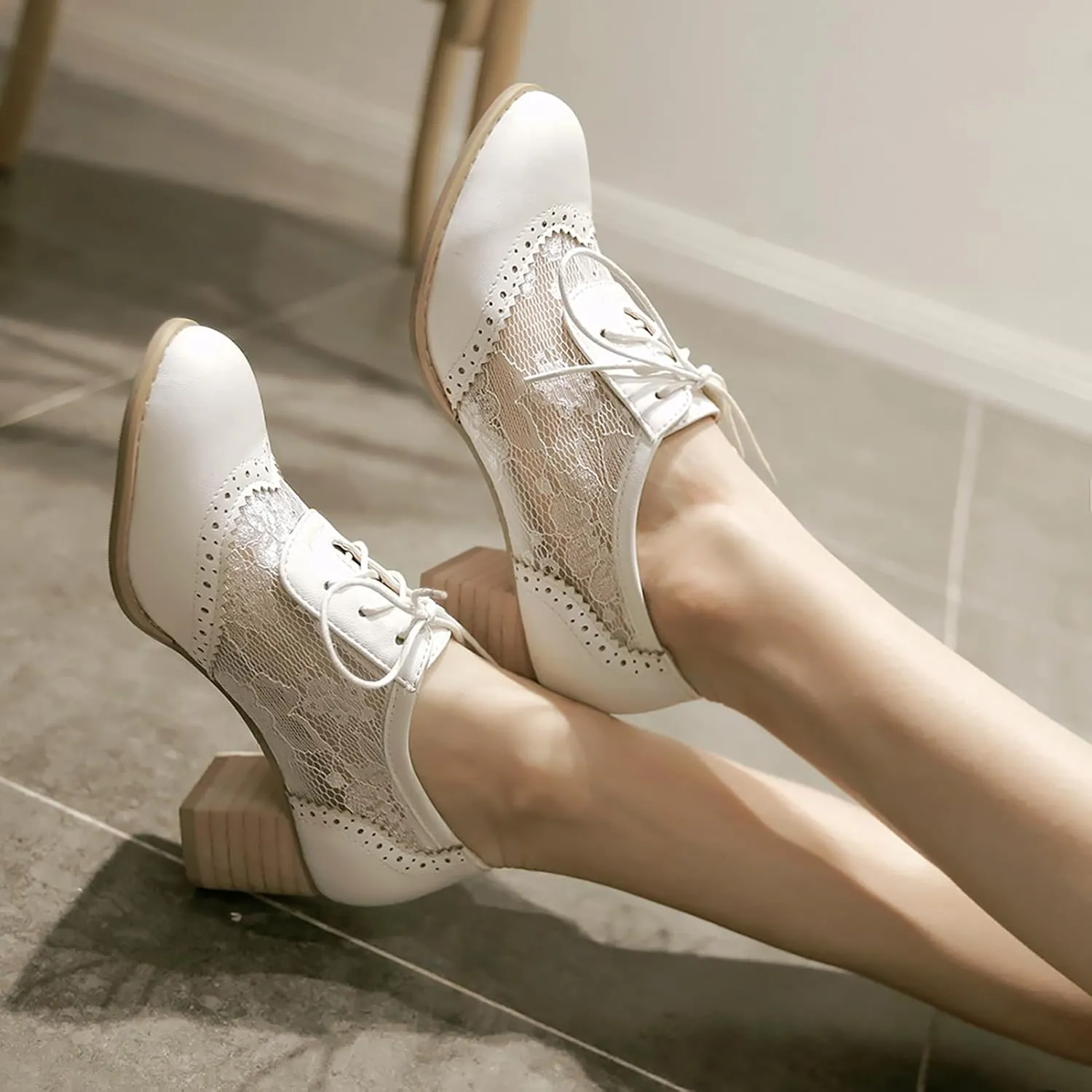 Wavyvigs Lace Oxford Heels Chunky Block Heel Vintage Pumps Round Toe Bridal Shoes