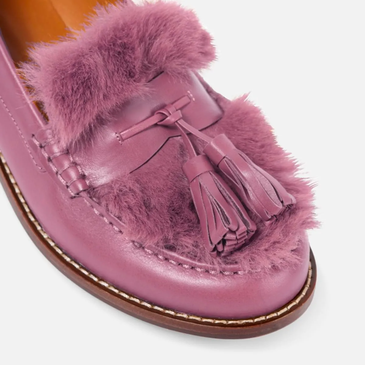 Women Low Chunky Heel Loafer Shoes Tassel Fluffy Round Toe Slip On Dress Loafers Fringe 1 Inch Block Low Heel Dress Shoes Fur Penny Loafers Comfort Office Shoes Classic 4-11 M US
