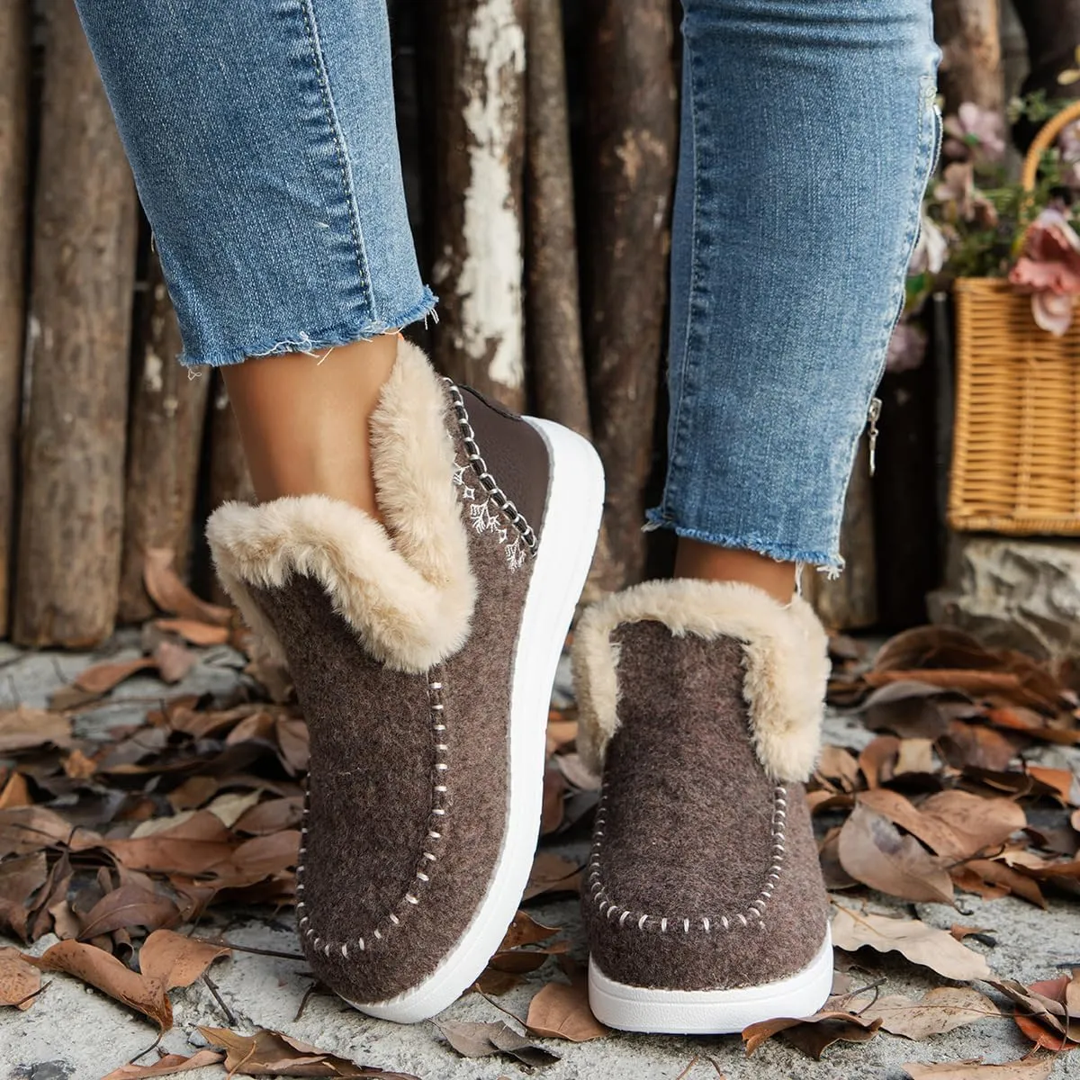 Women's Flat Fluffy Ankle Boots Slip-on Soft Plush Sneakers Fur Lined Warm Cozy Round Toe Thick Sole Casual Cotton Shoe