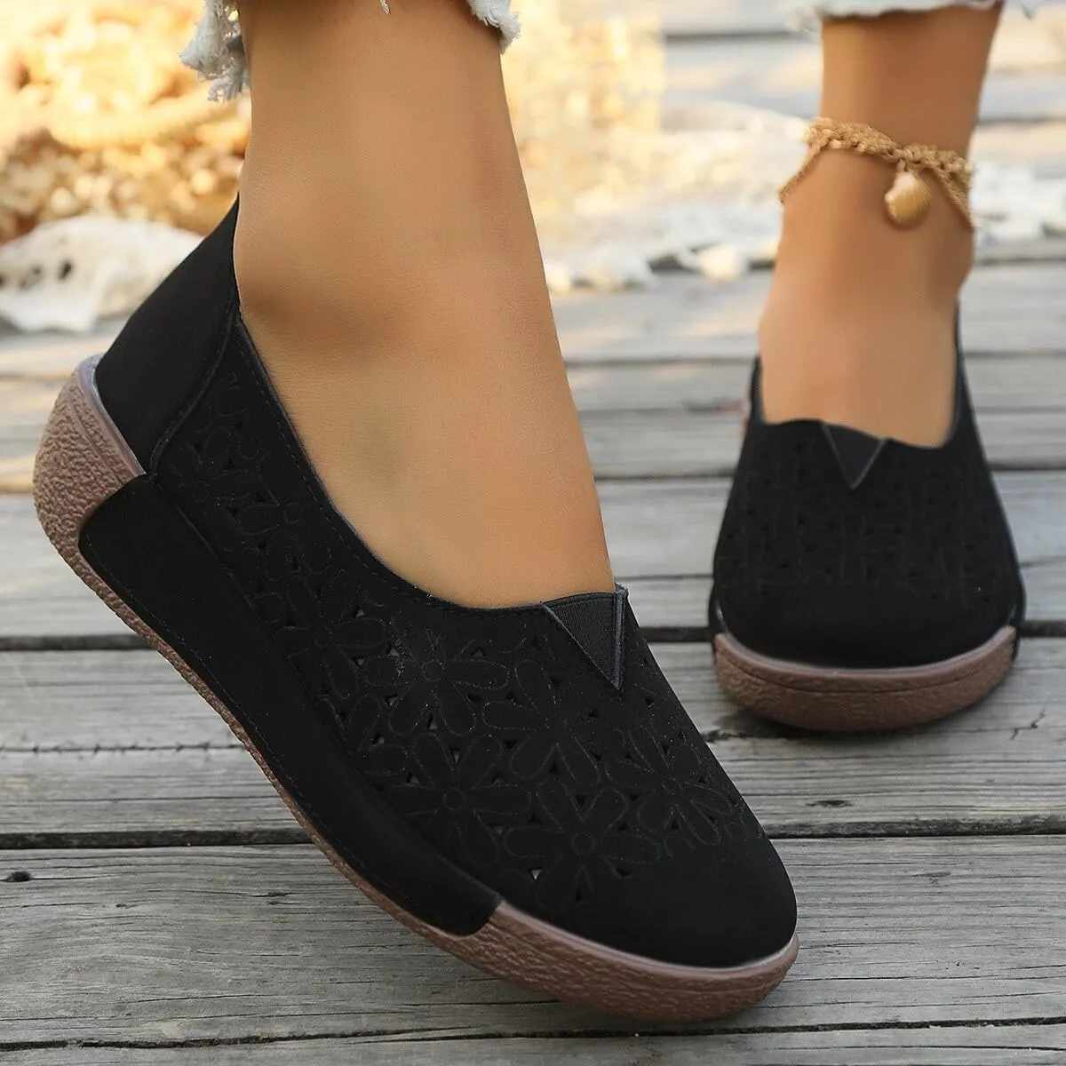 Women's Floral Ballet Flat Flats Shoes Slip On Flowers Round Toe Casual Dress Hollow Hole Summer Comfortable Work Office PU Leather Fashion Trendy Lazy with Eyelets Loafers
