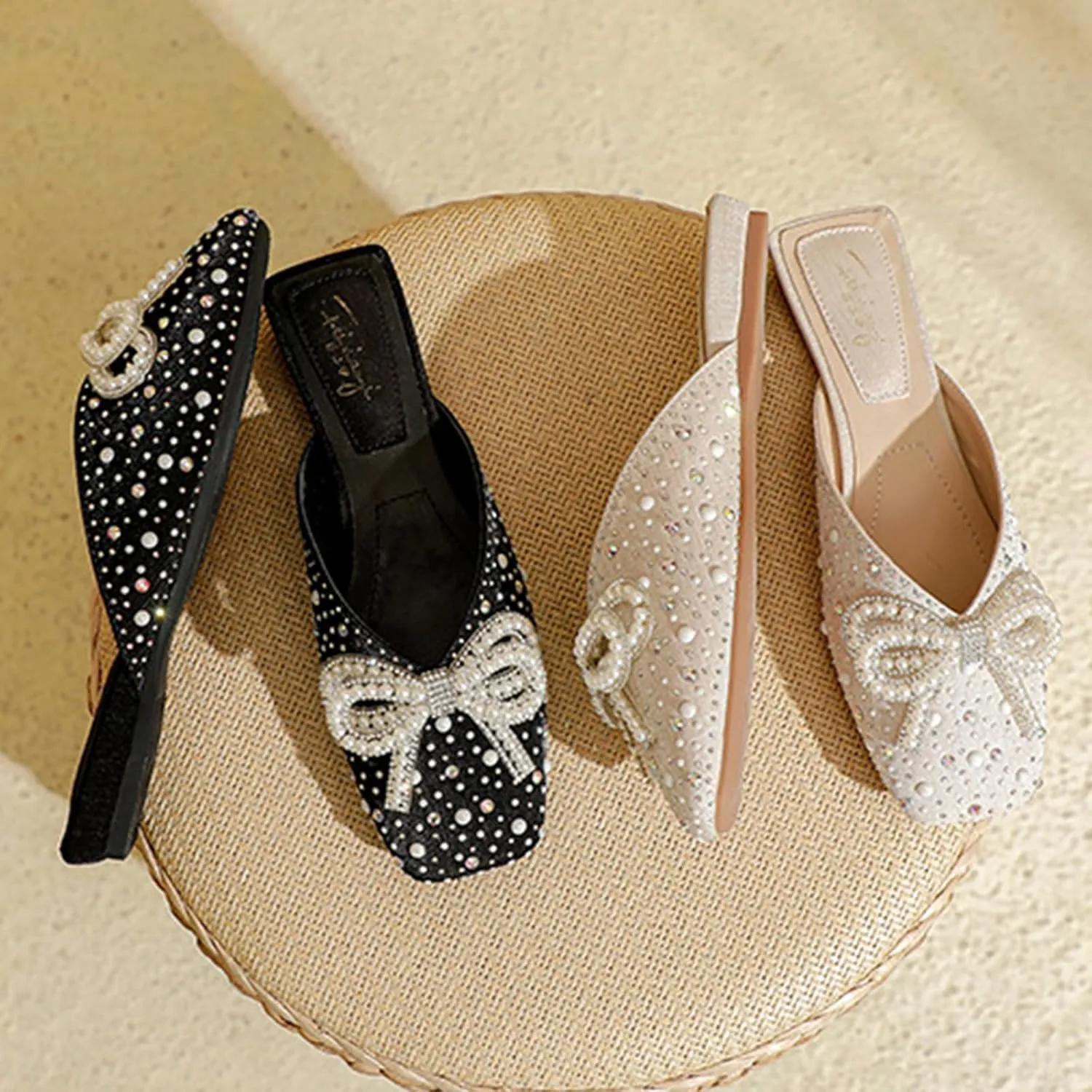 Women's Pearl Bow Fashion Flat Mules Square Toe Comfortable Soft Bottom Backless Elegant Dress Slip-On Shoes Suitable for Work Parties