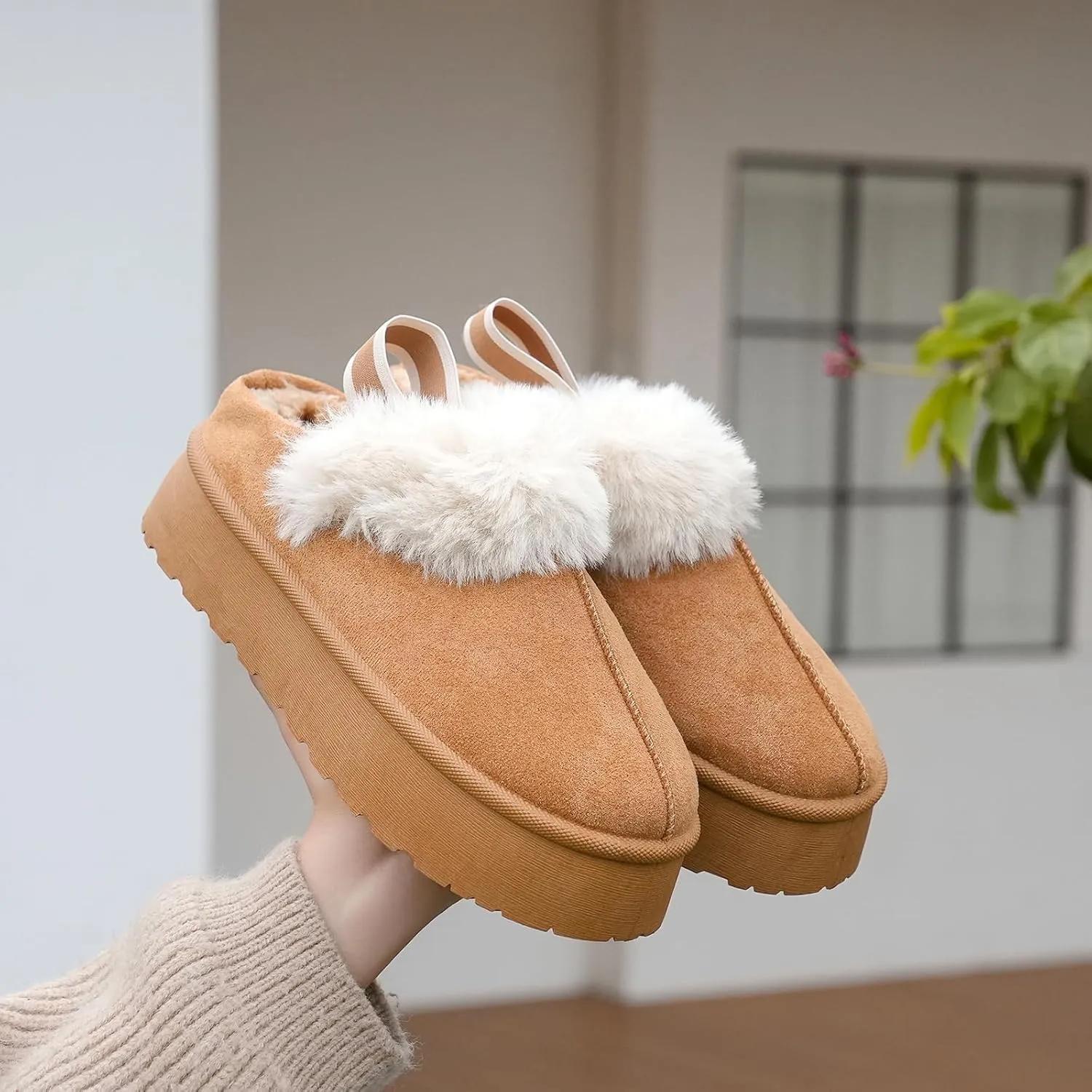 Women's Platform Fuzzy Slippers, Warm Winter Snow Mini Boots with Memory Foam, Fur Fleece Lined House Shoes Indoor and Outdoor