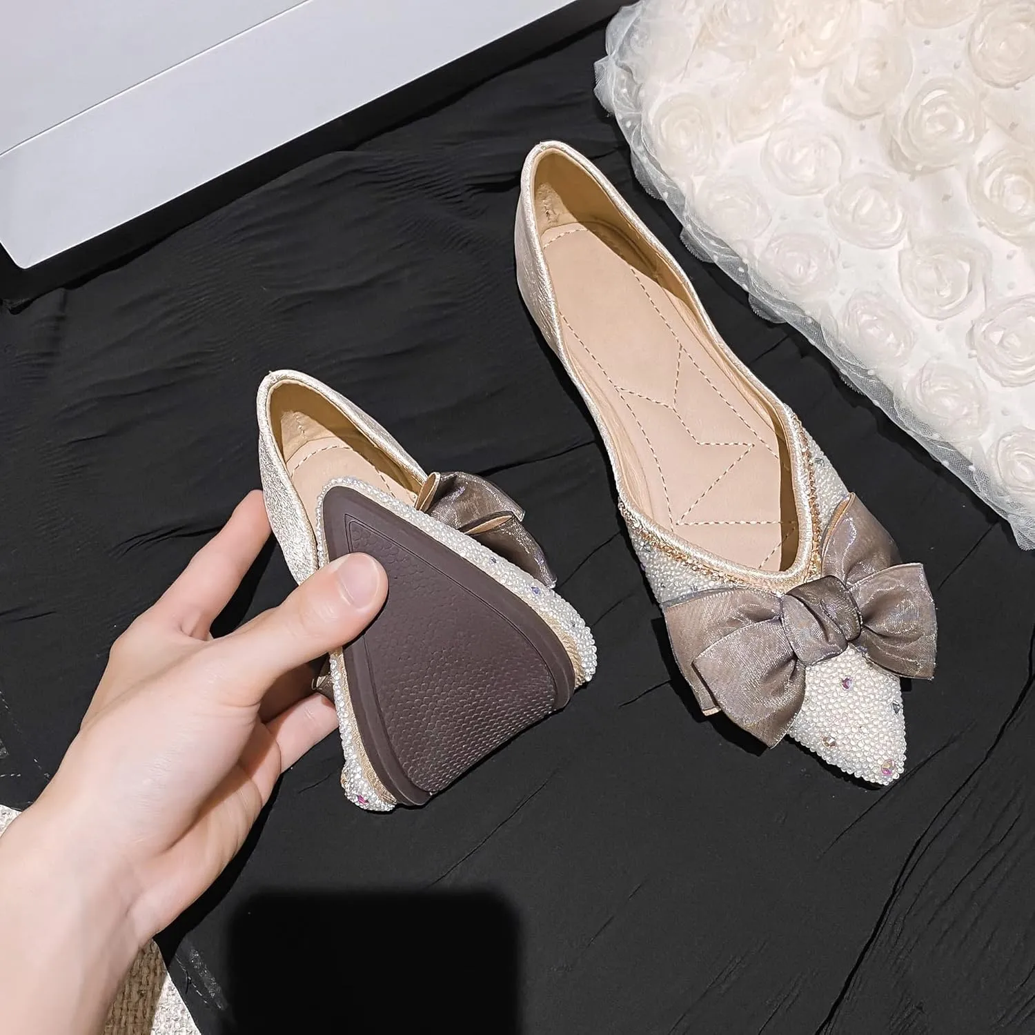 Women's Rhinestone Flats Elegant Bow Knot Glitter Ballet Flats Dress Pearl Wedding Shoes Pointed Toe Slip On Loafers for Women