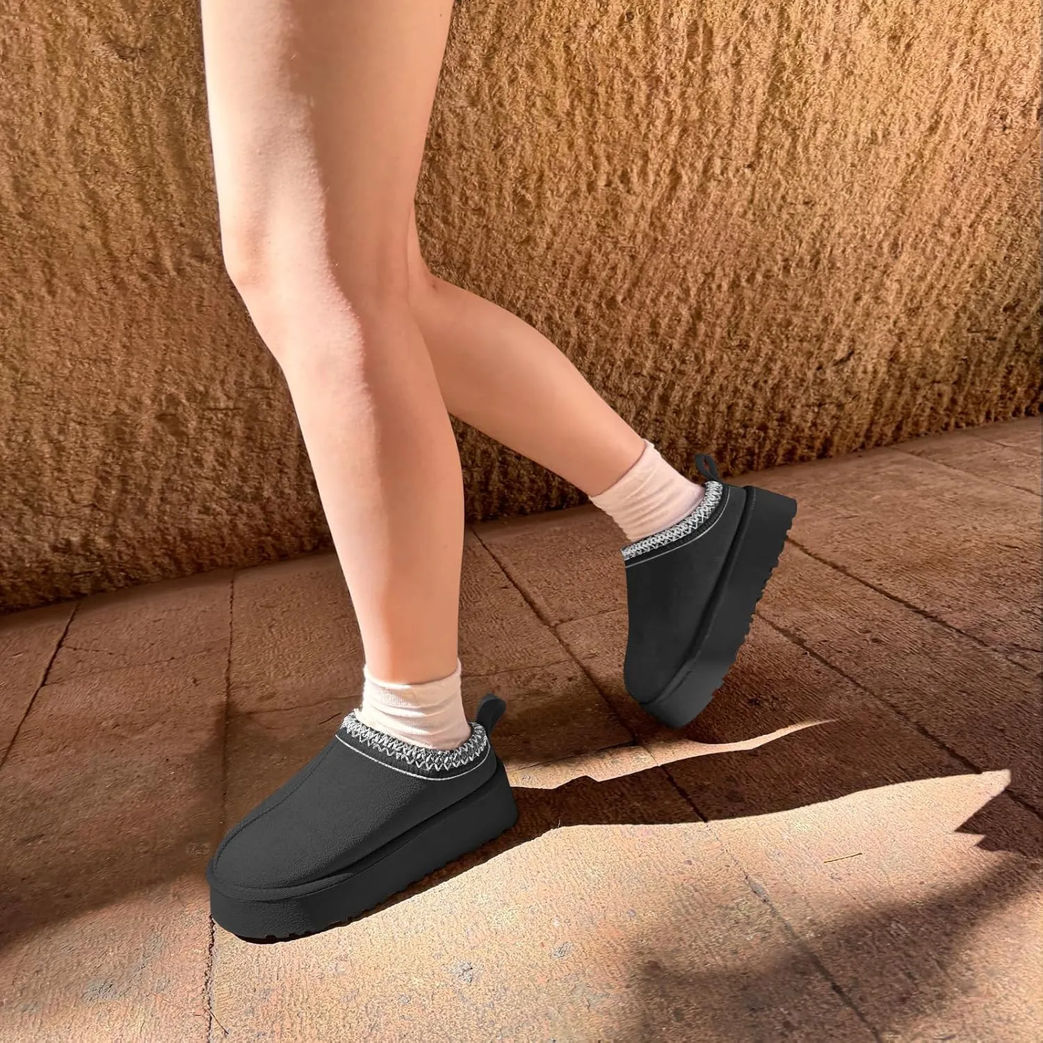 Women's Slippers Platform Mini Boots for Women Short Ankle Boot Fur Fleece Lined House Slippers Anti-Slip Boot For Outdoor