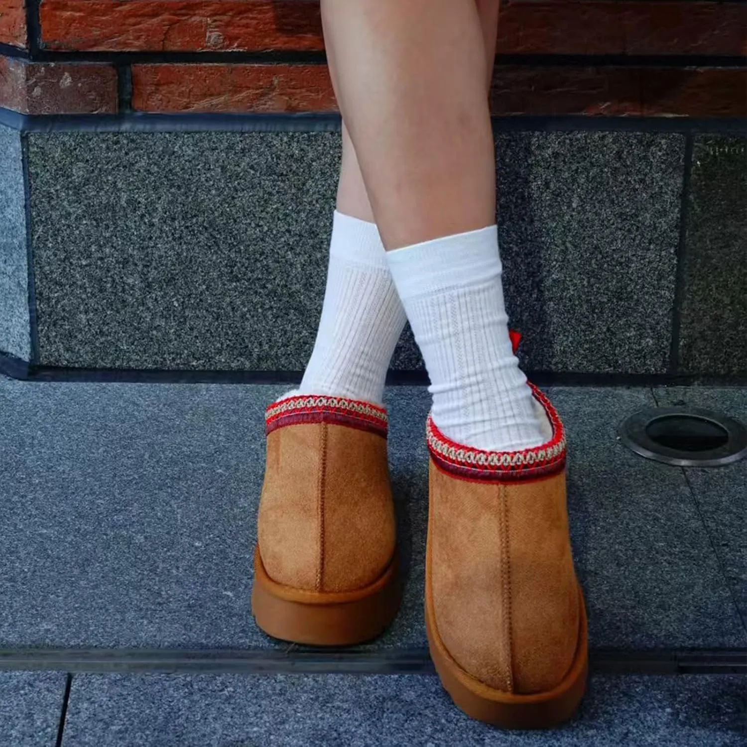 Women's Slippers Platform Mini Boots for Women Short Ankle Boot Fur Fleece Lined House Slippers Anti-Slip Boot For Outdoor