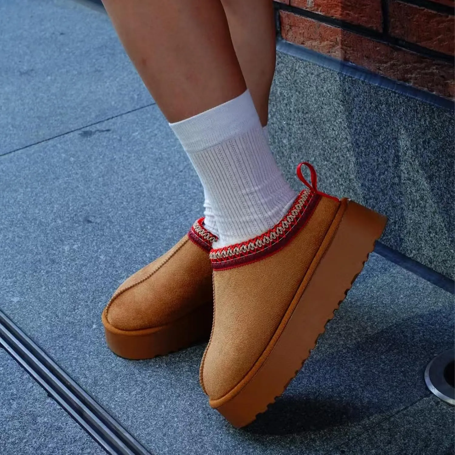 Women's Slippers Platform Mini Boots for Women Short Ankle Boot Fur Fleece Lined House Slippers Anti-Slip Boot For Outdoor