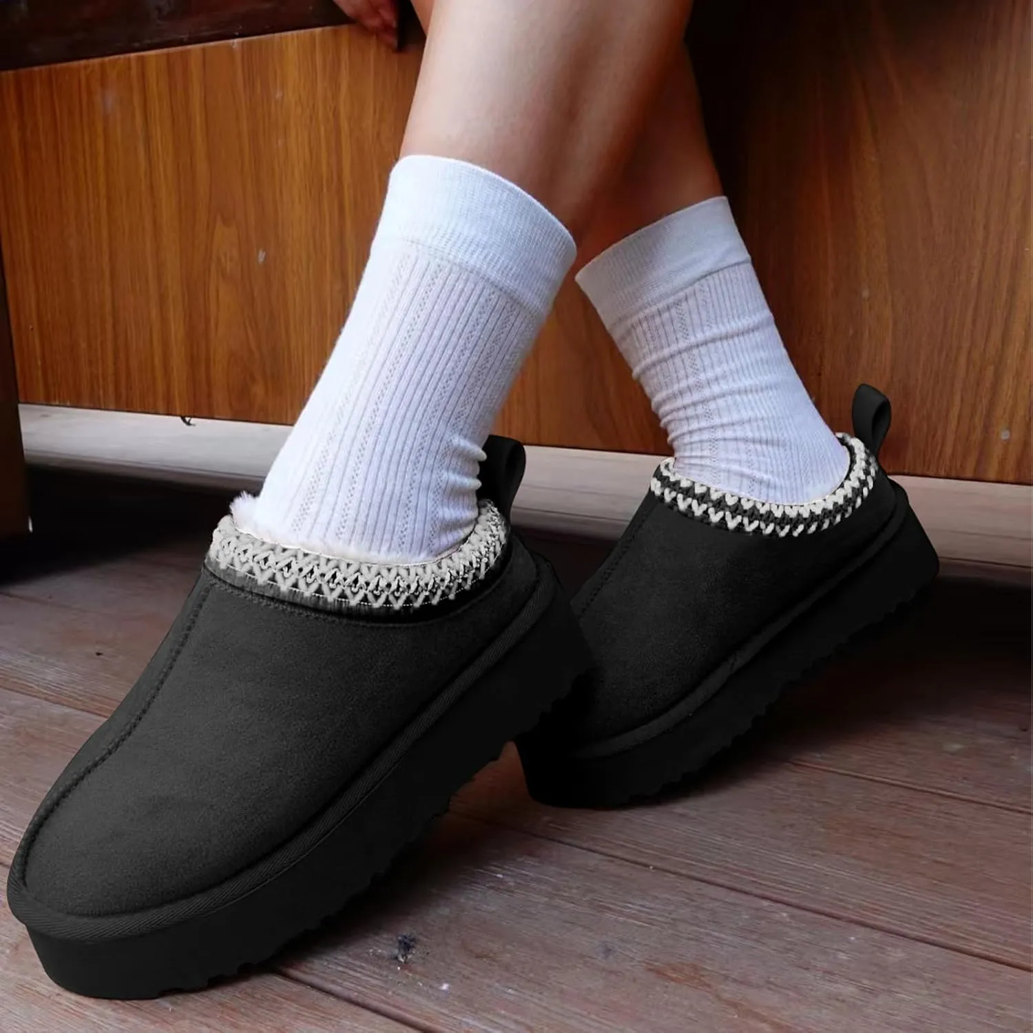 Women's Slippers Platform Mini Boots for Women Short Ankle Boot Fur Fleece Lined House Slippers Anti-Slip Boot For Outdoor