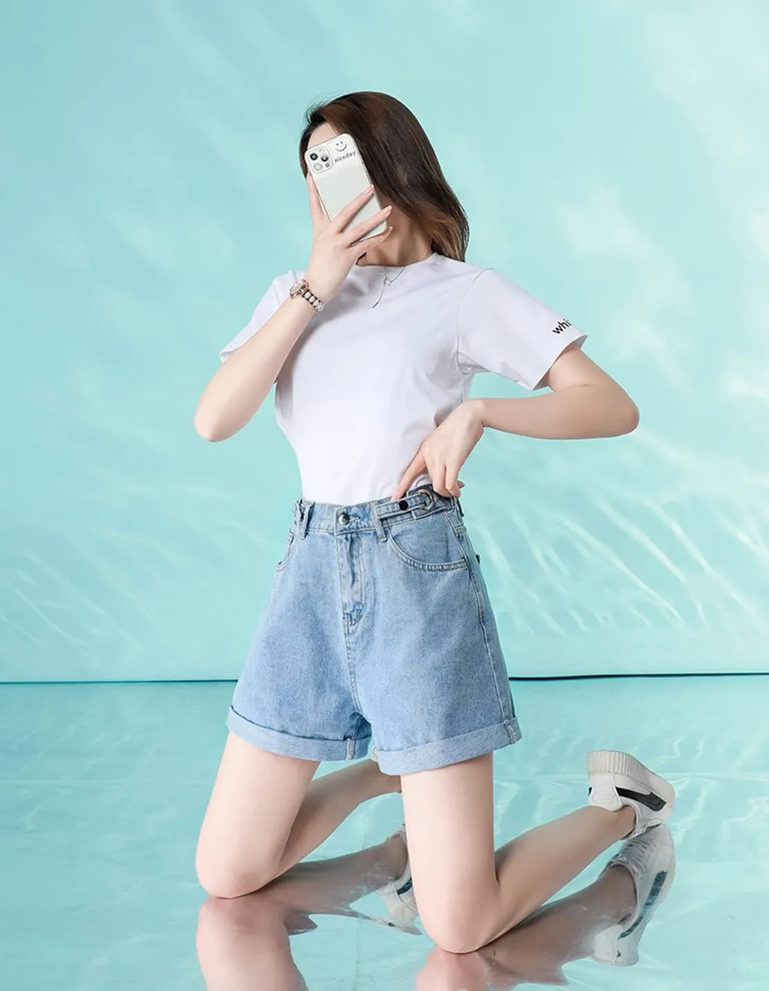 Women's Summer Casual Button Adjustable Elastic Waist Denim Loose Wide Leg Rolled Up Shorts