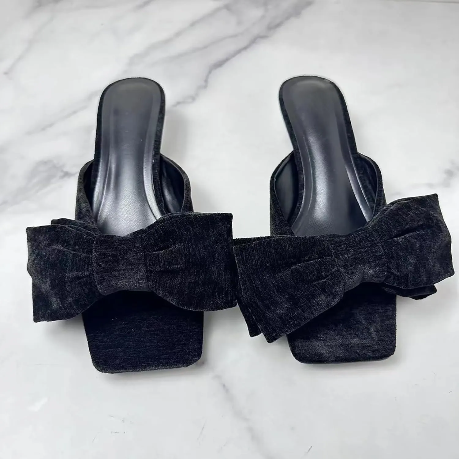 Women's Velvet Bow Kitten Heels Sandals Fashion Comfortable Open Square Toe Slip On Low Stiletto Mules Slides for Daily Work Wedding Party Dress Slippers