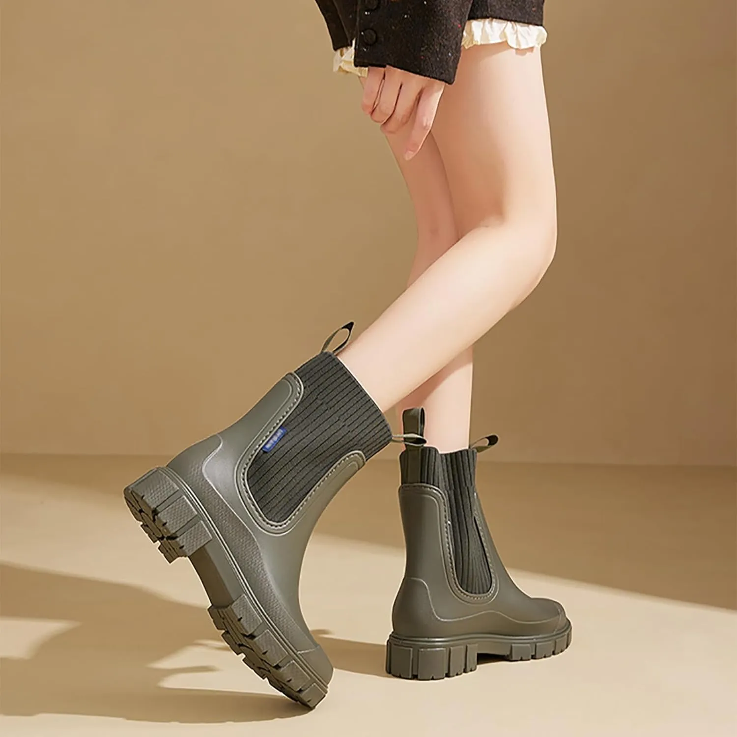 Women's Waterproof Lug Sole Chelsea Ankle Boots fashion slip-on Platform Chunky Heel Combat booties Casual Comfortable non-slip outdoor work Rain shoes Boots