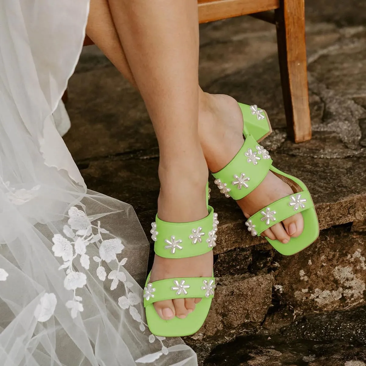 XYD Women Pearl Flower Block Sandals for Bride Wedding Open Toe Mid Heel Mules Double Strap Dress Shoes