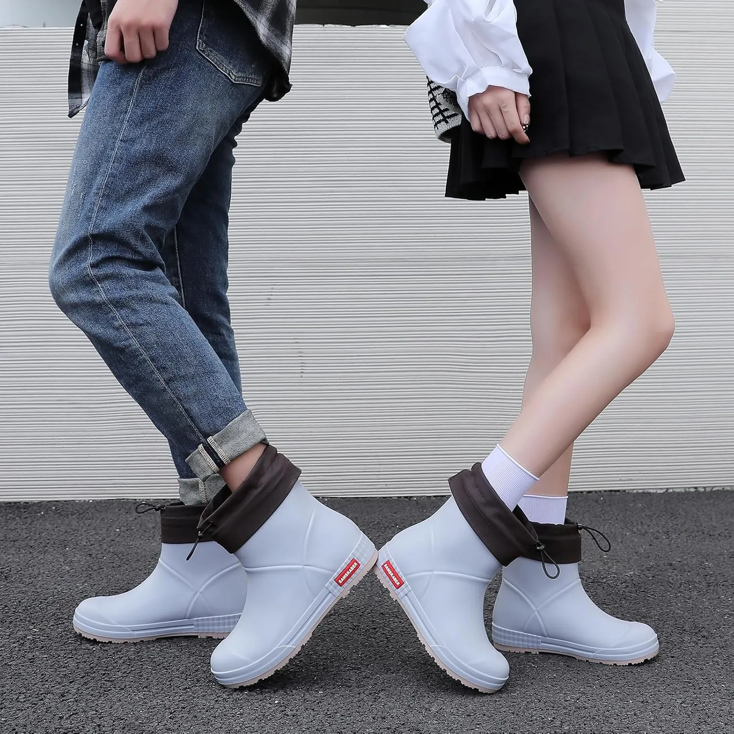 YUHITYGZGS Short Rain Boots for Women and Men, Lightweight Waterproof Garden Boots, Anti-Slip Chelsea Womens Rain Boots, Stylish Mid Heel rubber Ankle Booties with Comfy Insoles for Outdoor