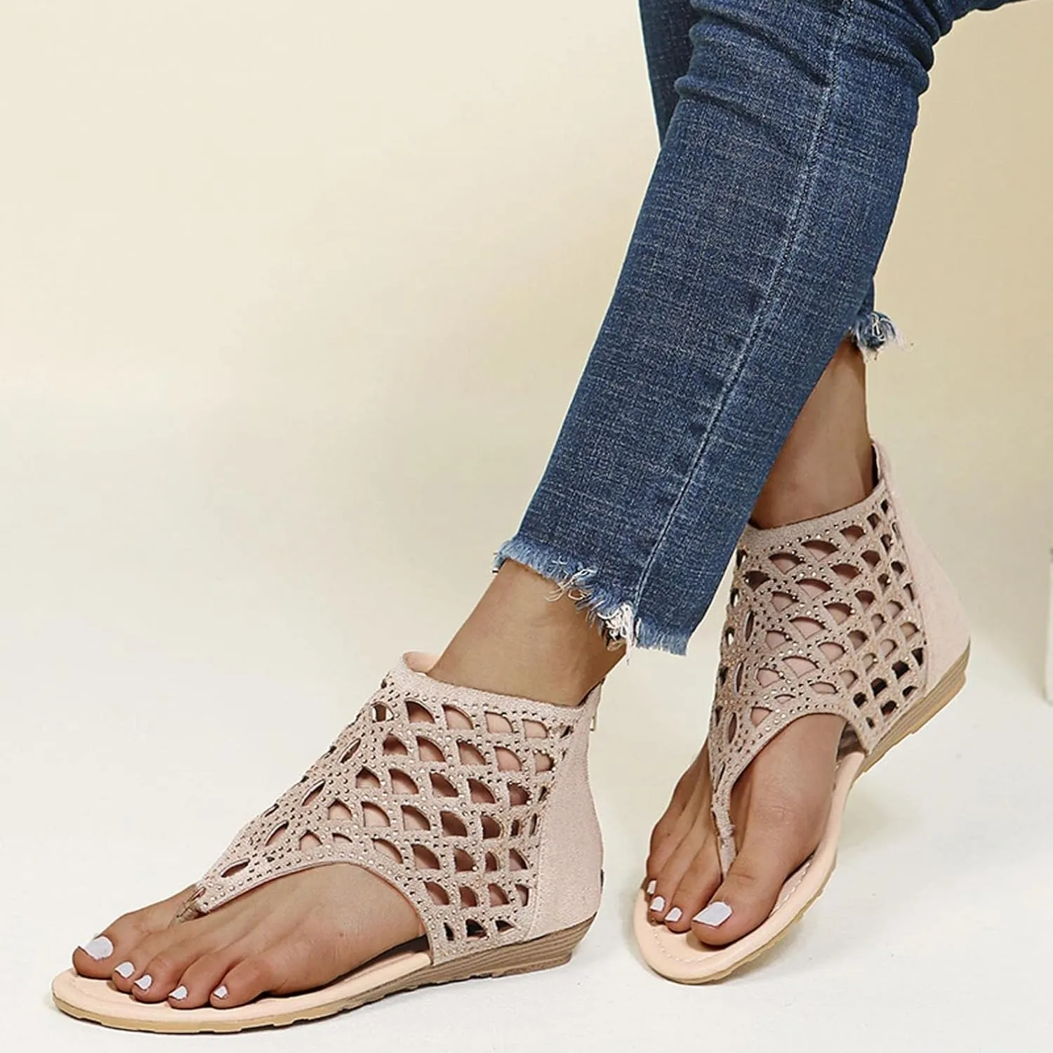 ZBYY Womens Gladiator Thong Flat Sandals Rhinestone Bohemian Beach Roman Flip Flops Sandals T-Strap Hollow Out Sandals