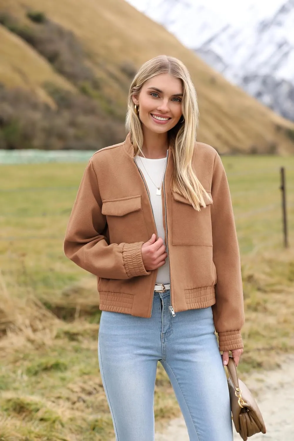 Zeagoo Womens Cropped Jacket Stand Collar Long Sleeve Zip Up Shackets Bomber Jacket Coats with Pockets